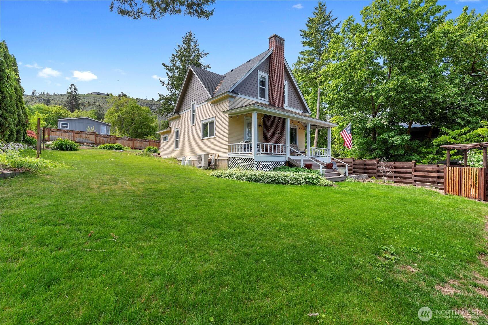 Chelan, WA 98816,2217 W Prospect ST