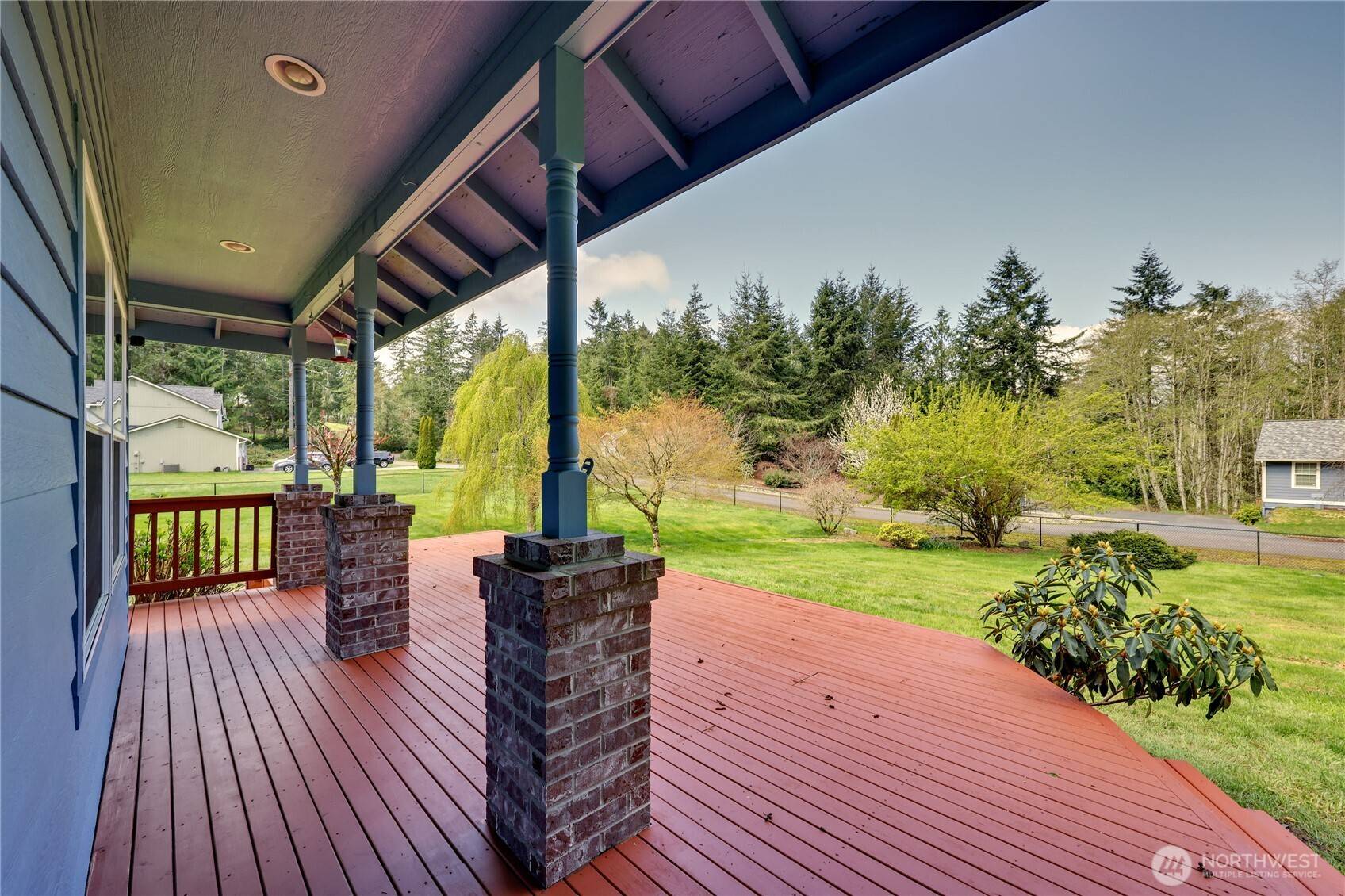 Poulsbo, WA 98370,885 NW Pioneer  Hill RD