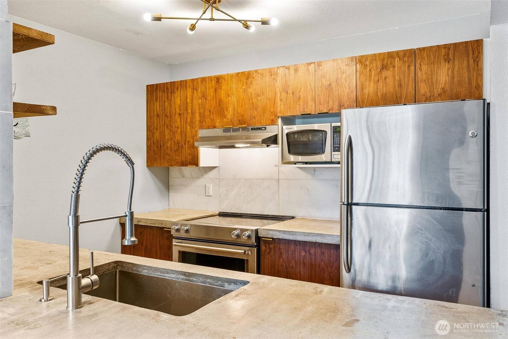 Lynnwood, WA 98087,15415 35th AVE W #A306