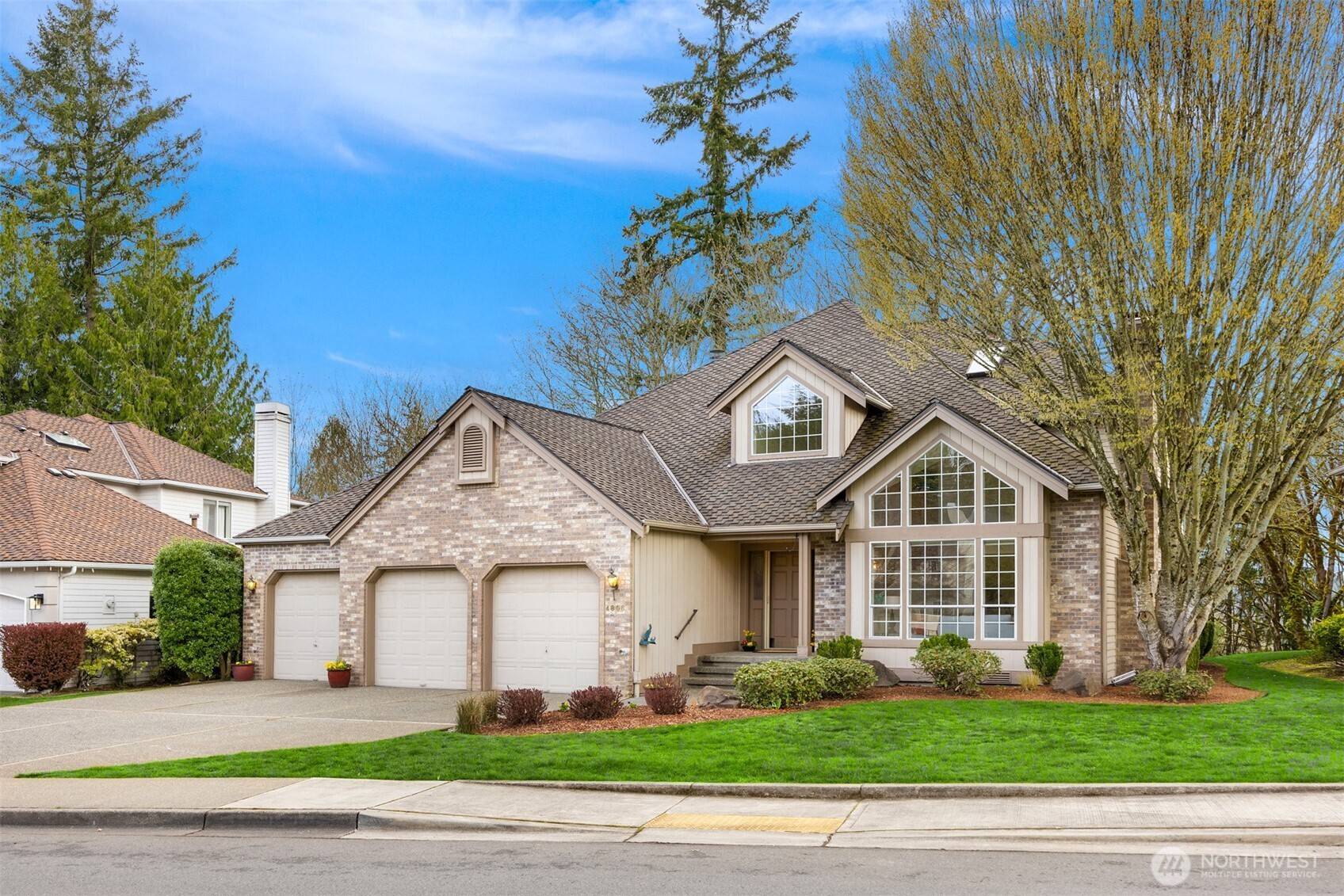 Sammamish, WA 98074,4806 192nd DR NE