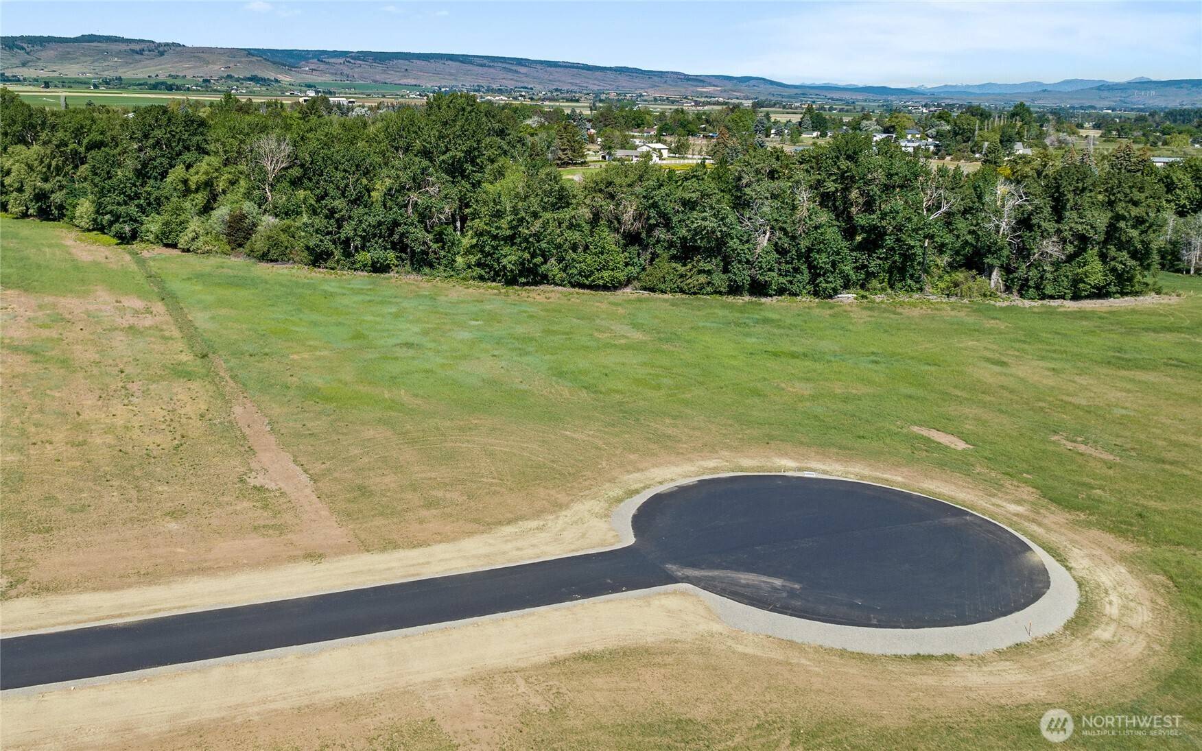 Ellensburg, WA 98926,8 XX Woodscreek LN
