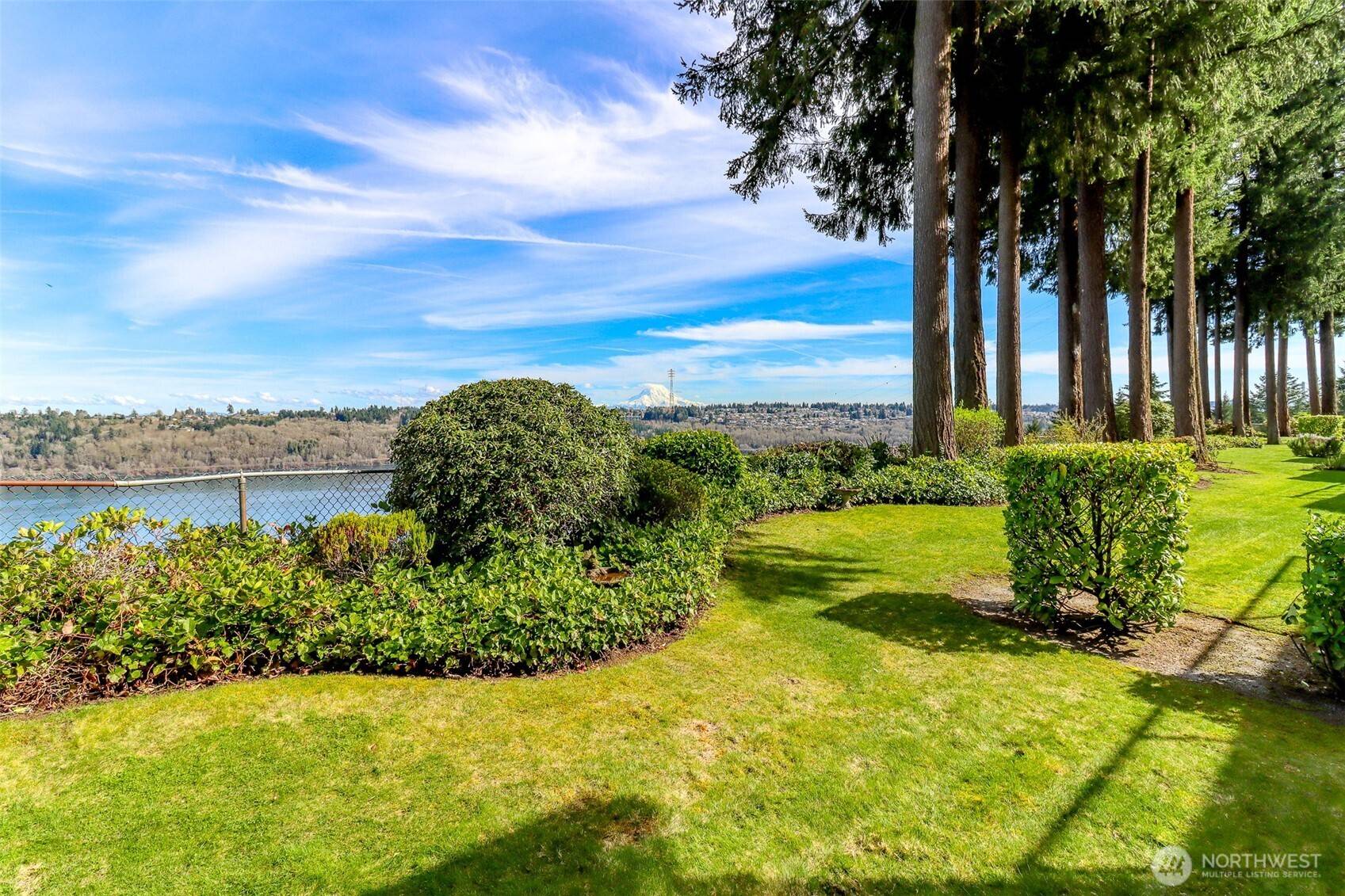 Gig Harbor, WA 98335,806 30th ST NW #C