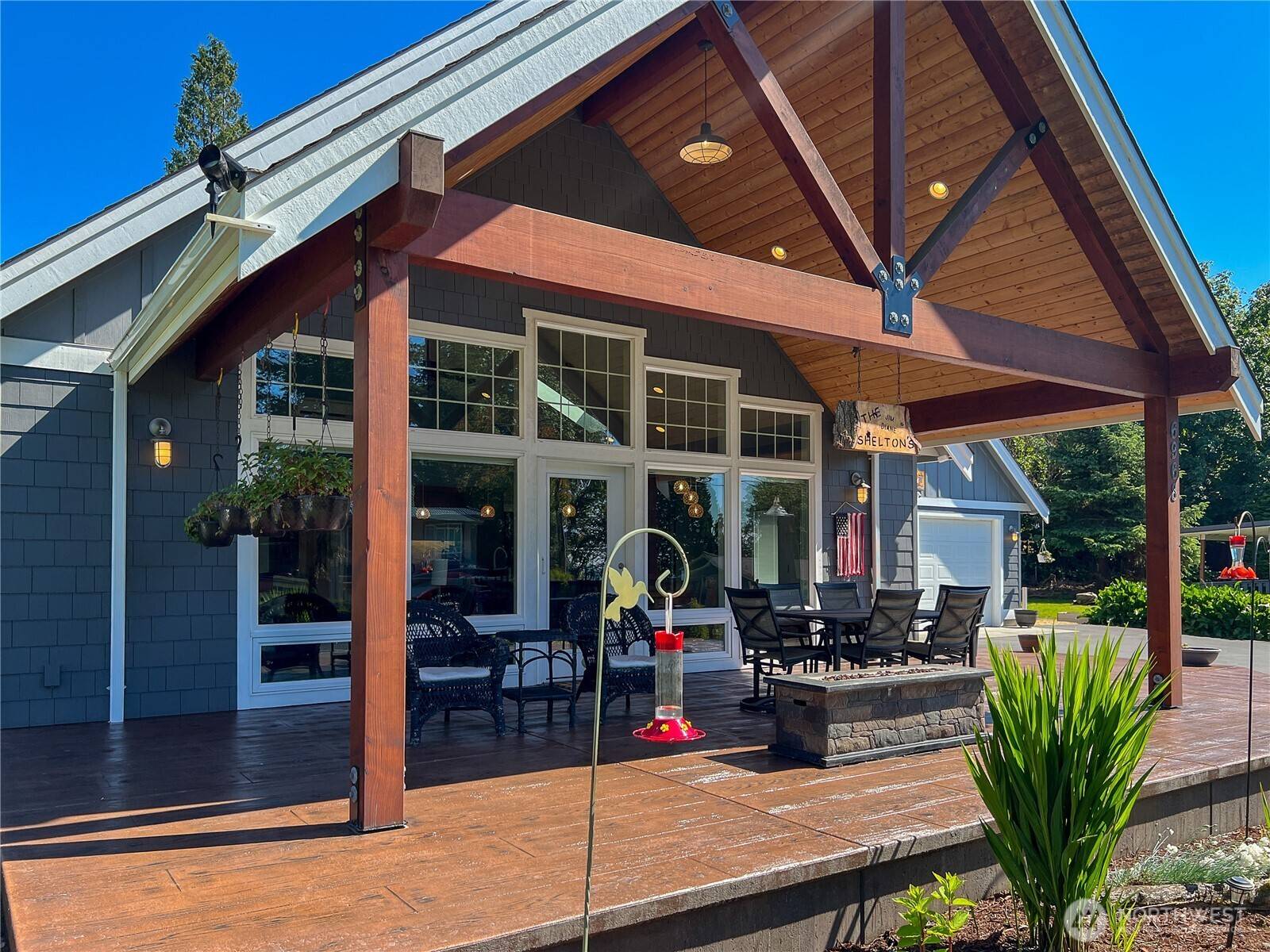 Blaine, WA 98230,6968 Birch Bay Dr.