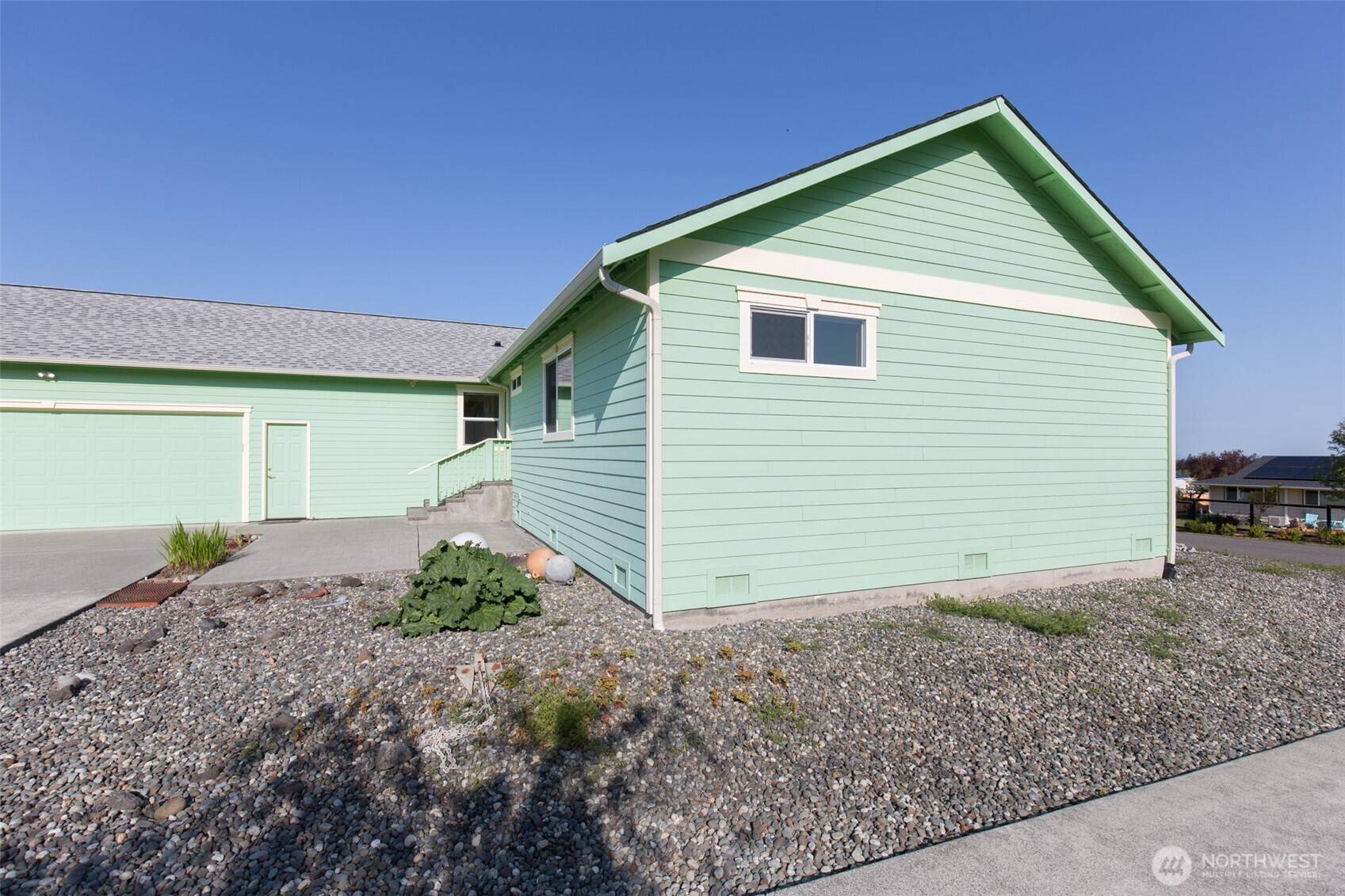 Sequim, WA 98382,305 W Eunice ST