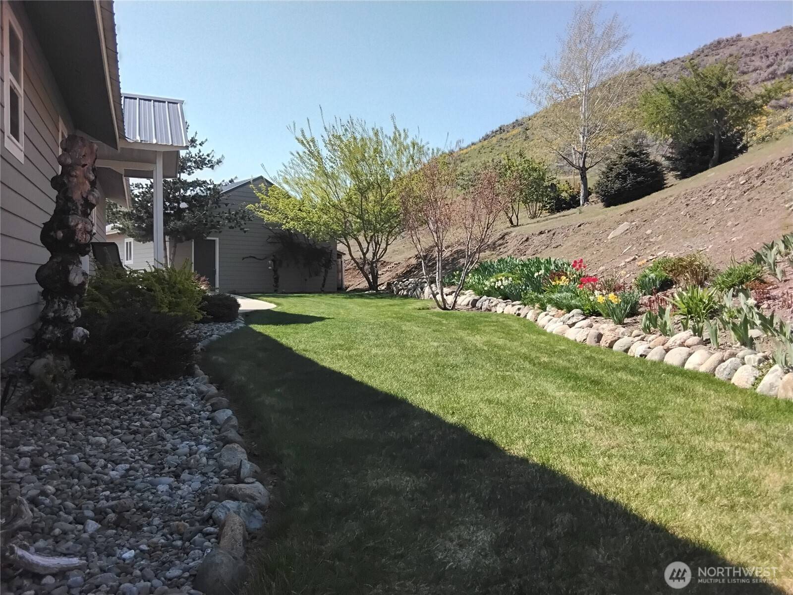 Tonasket, WA 98855,1811 Pine Creek RD