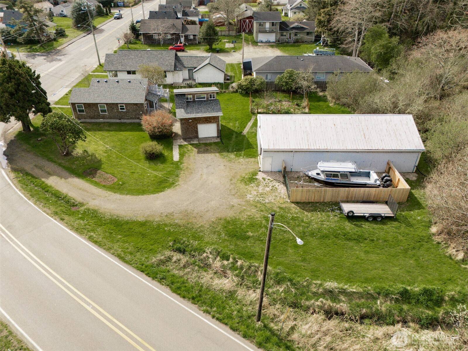 Ilwaco, WA 98624,808 Spruce ST E