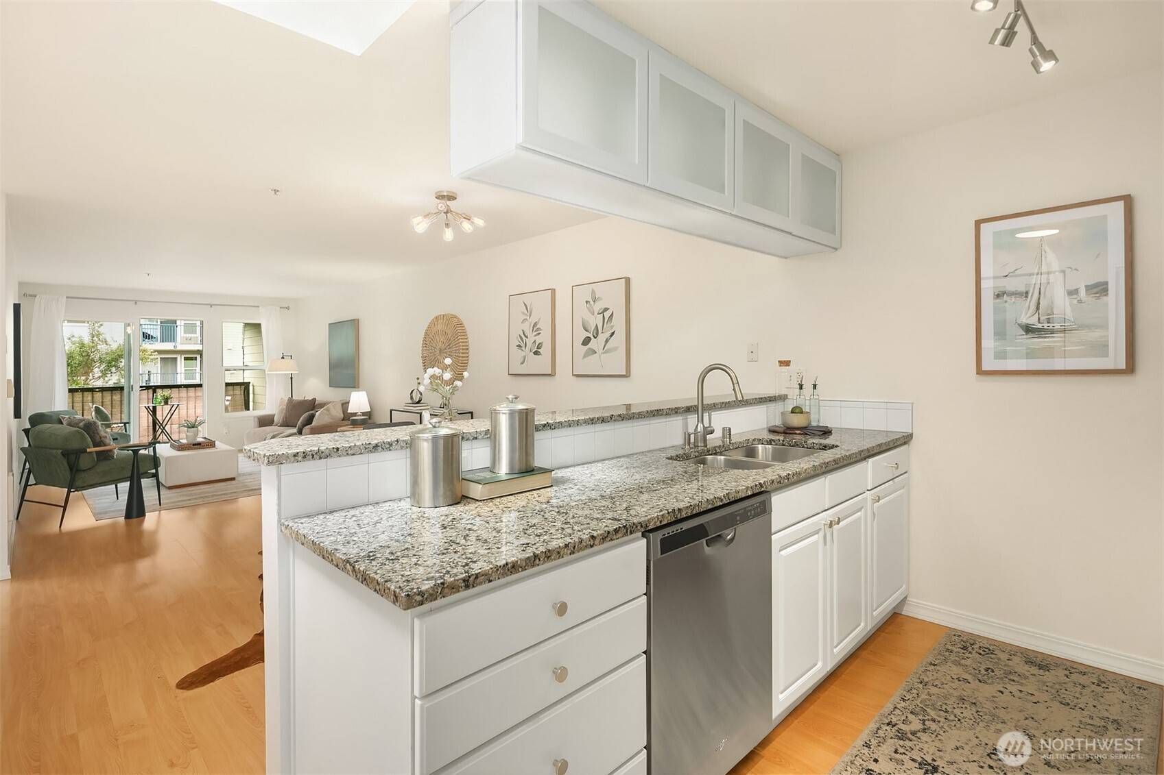 Seattle, WA 98122,1819 E Denny WAY #303
