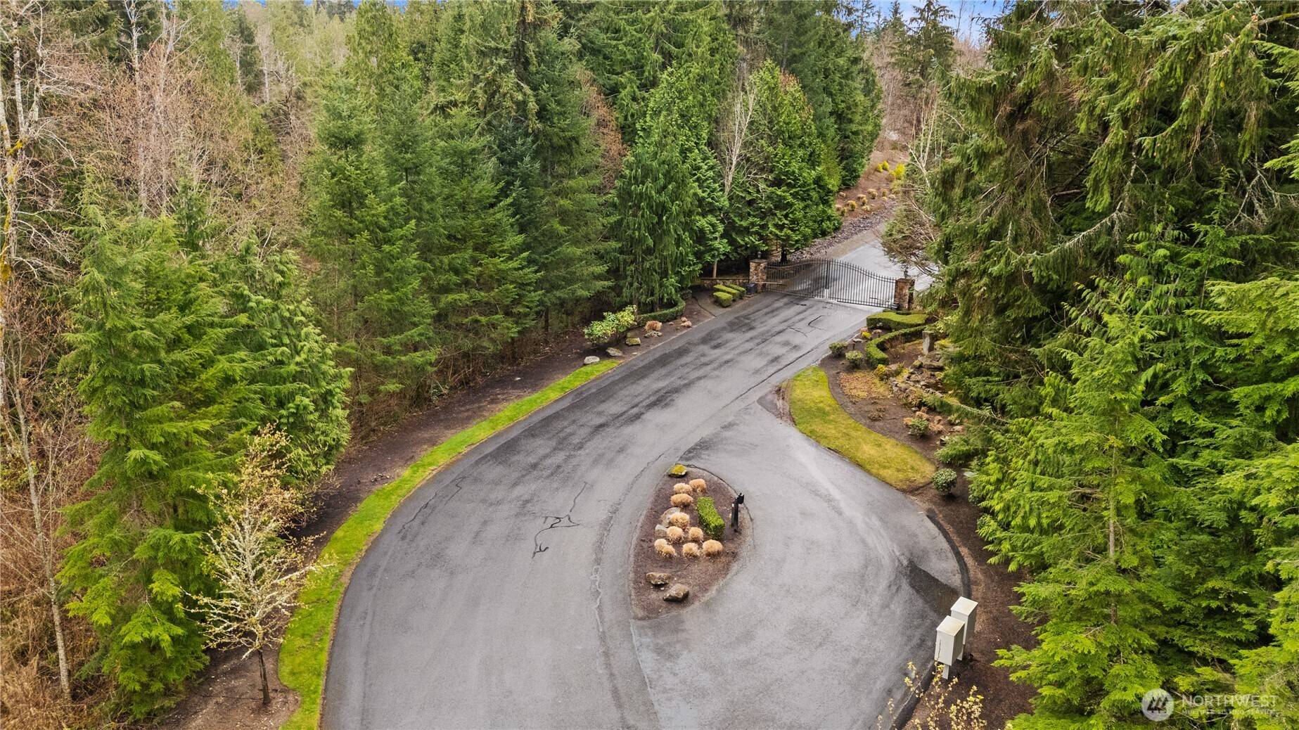 Maple Valley, WA 98038,23 xxx 257th AVE SE