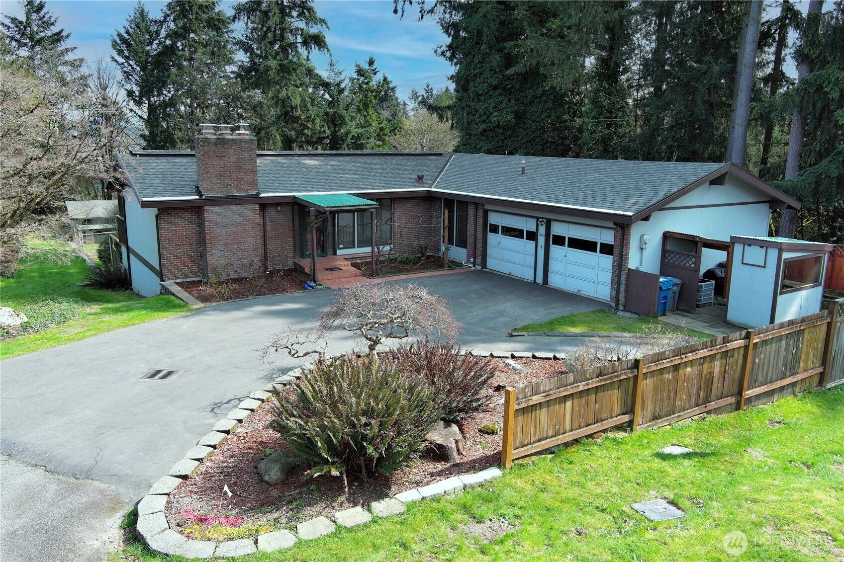 Kent, WA 98032,4121 S 243rd PL