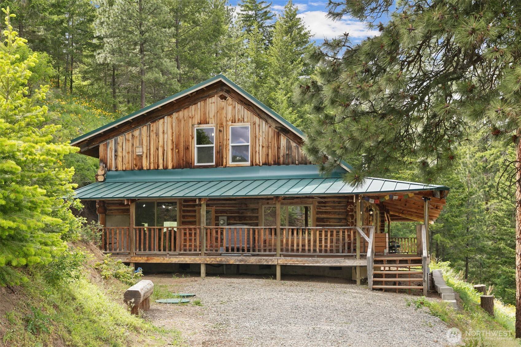 Cashmere, WA 98813,9381 Olalla Cayon RD