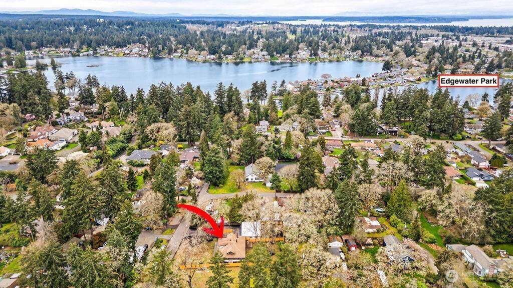 Lakewood, WA 98499,6907 Pleasant ST SW #2