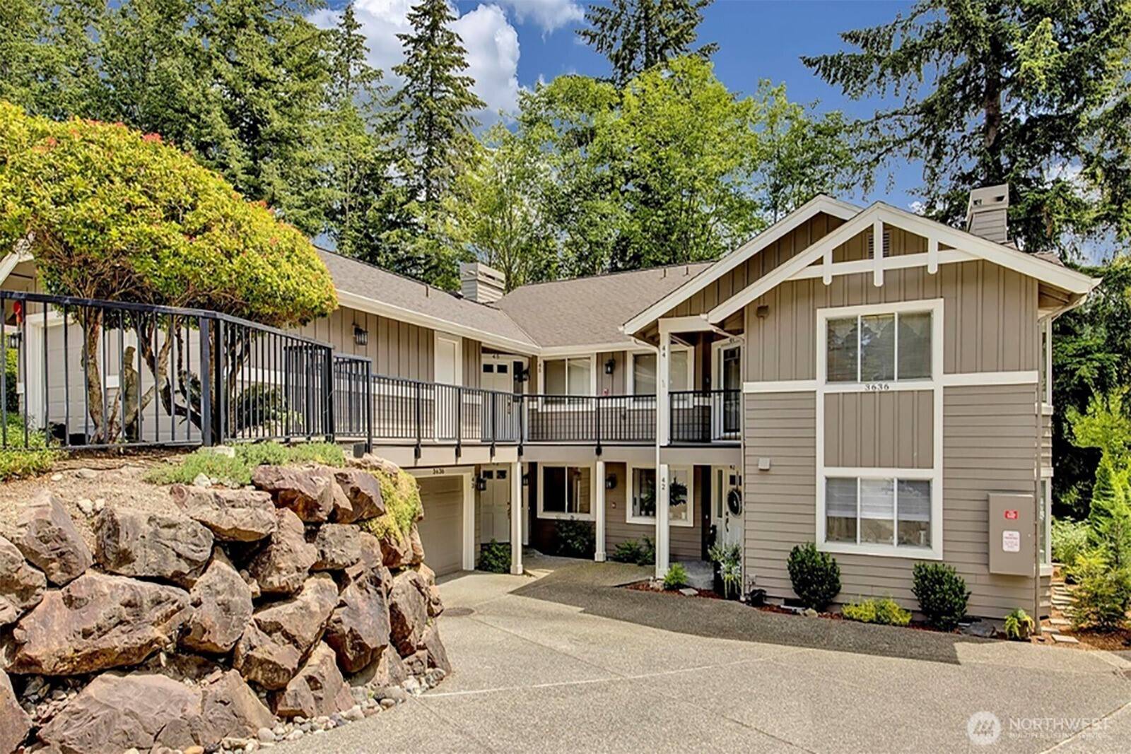 Sammamish, WA 98029,3636 255th LN SE #42