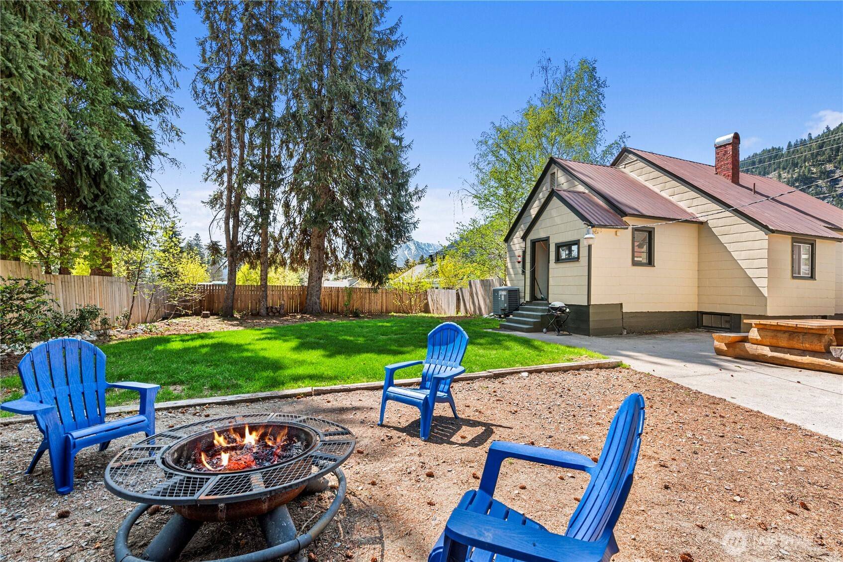Leavenworth, WA 98826,308 Ski Hill DR