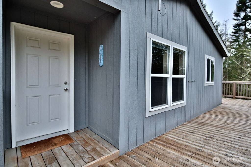 Sequim, WA 98382,552 Haven Heights DR
