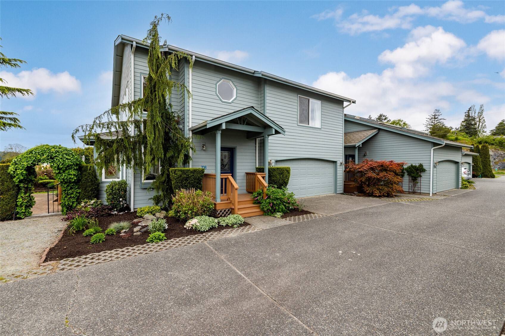 La Conner, WA 98257,708 Finley LN