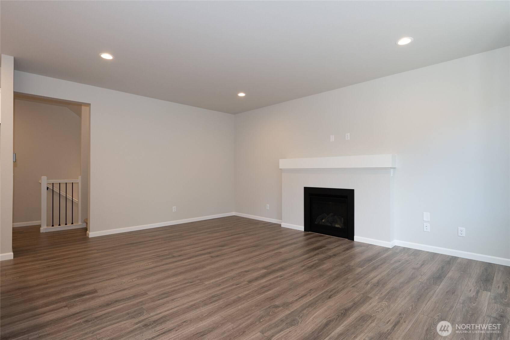 Kent, WA 98032,27113 30th PL S #23