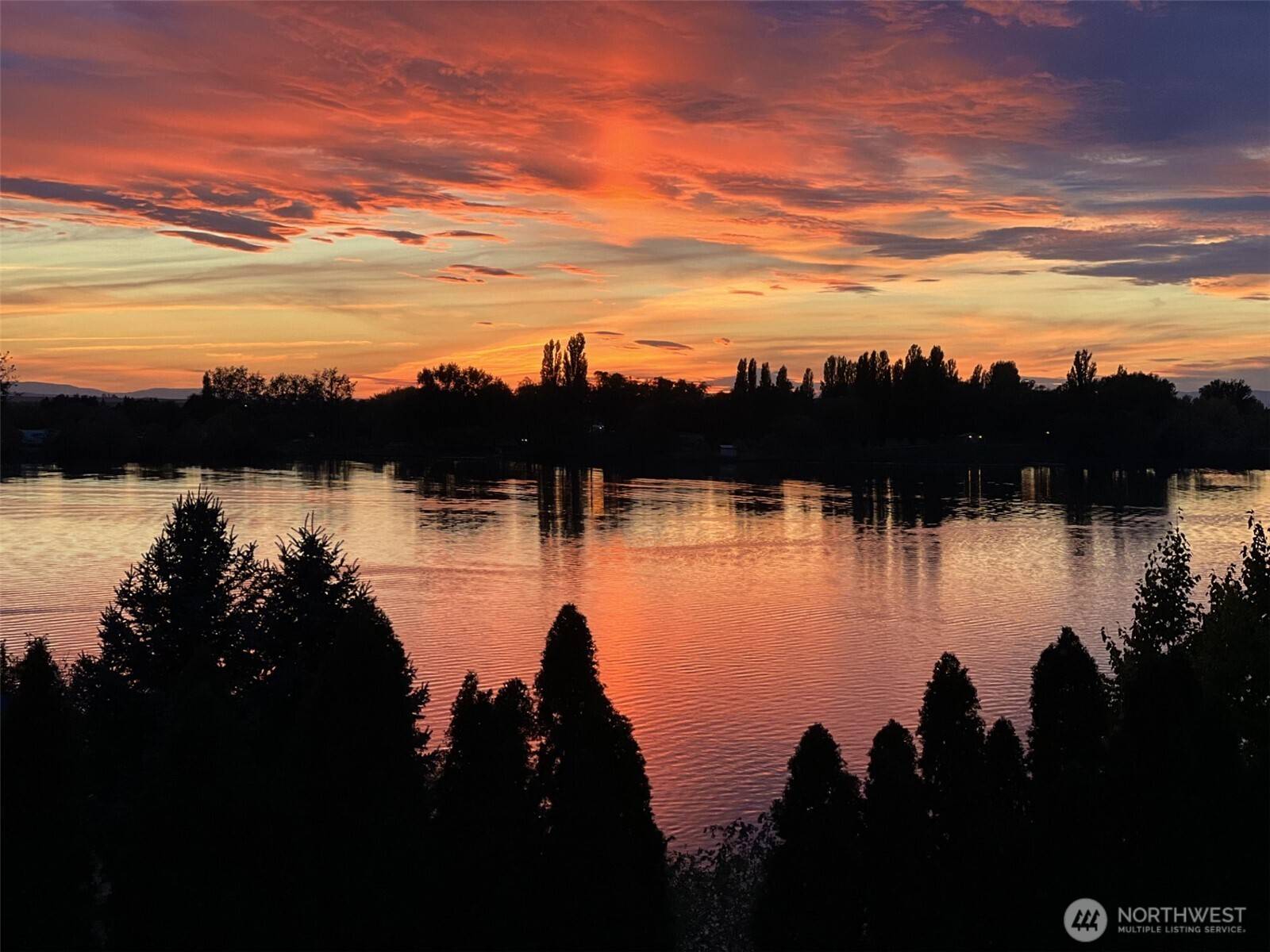 Moses Lake, WA 98837,2812 W Marina DR #C