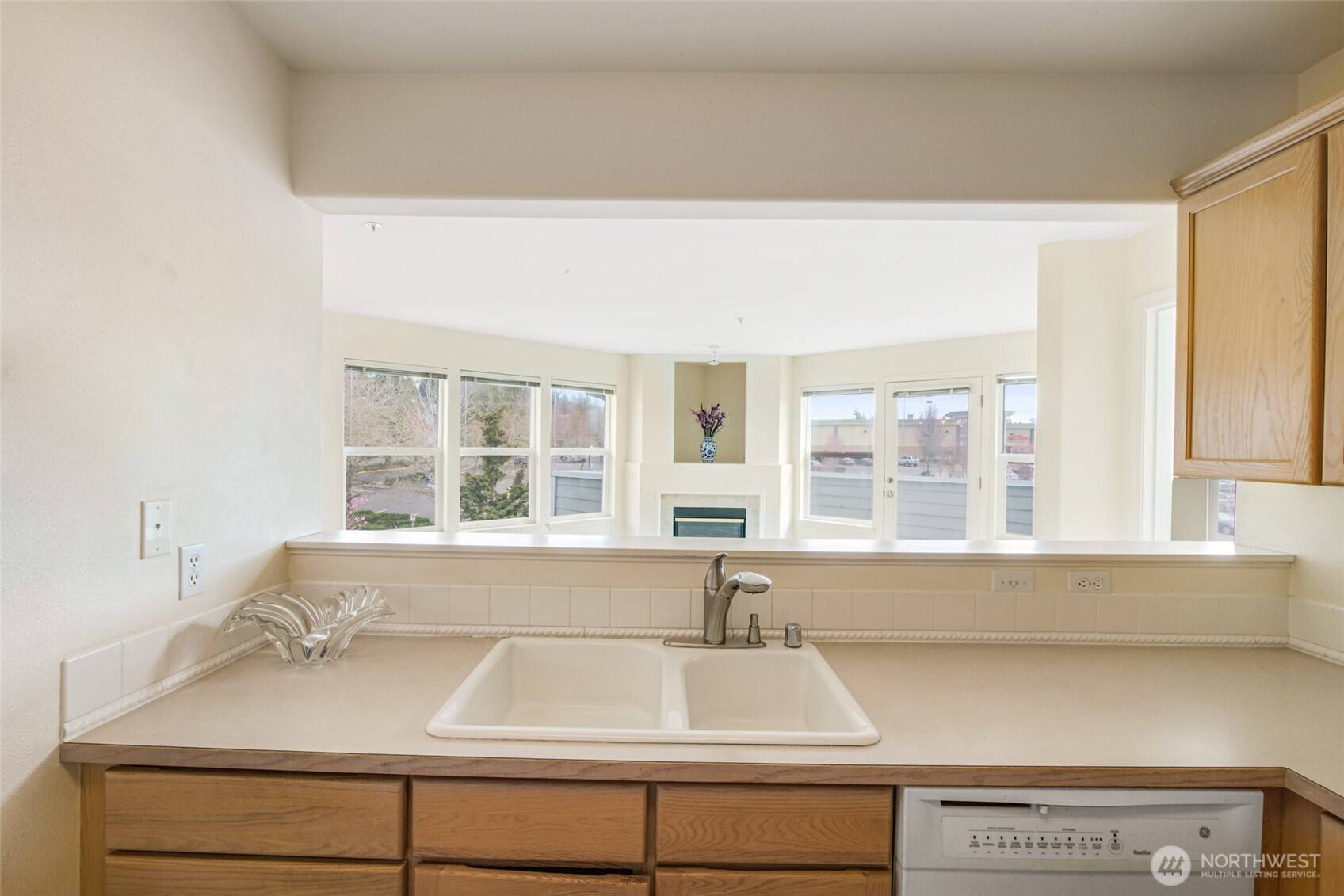 Lynnwood, WA 98036,19412 48th AVE W #301