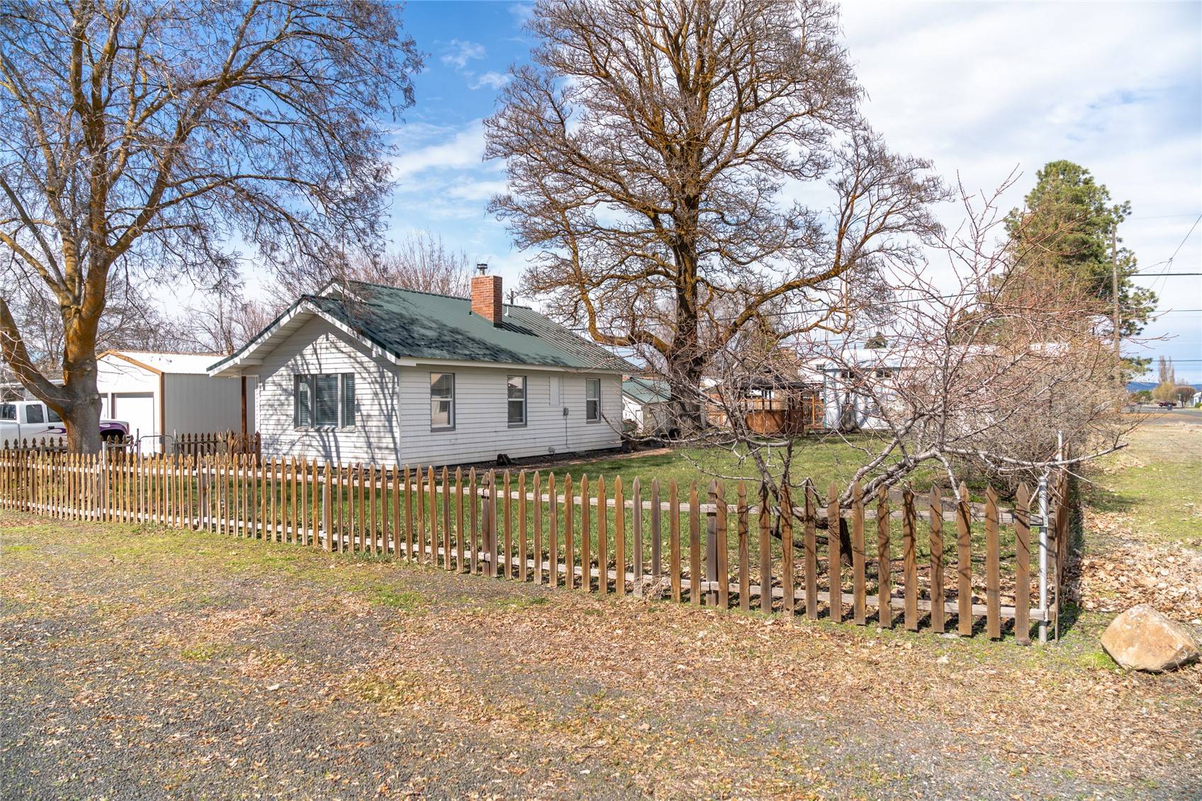 Coulee City, WA 99115,108 W Locust ST