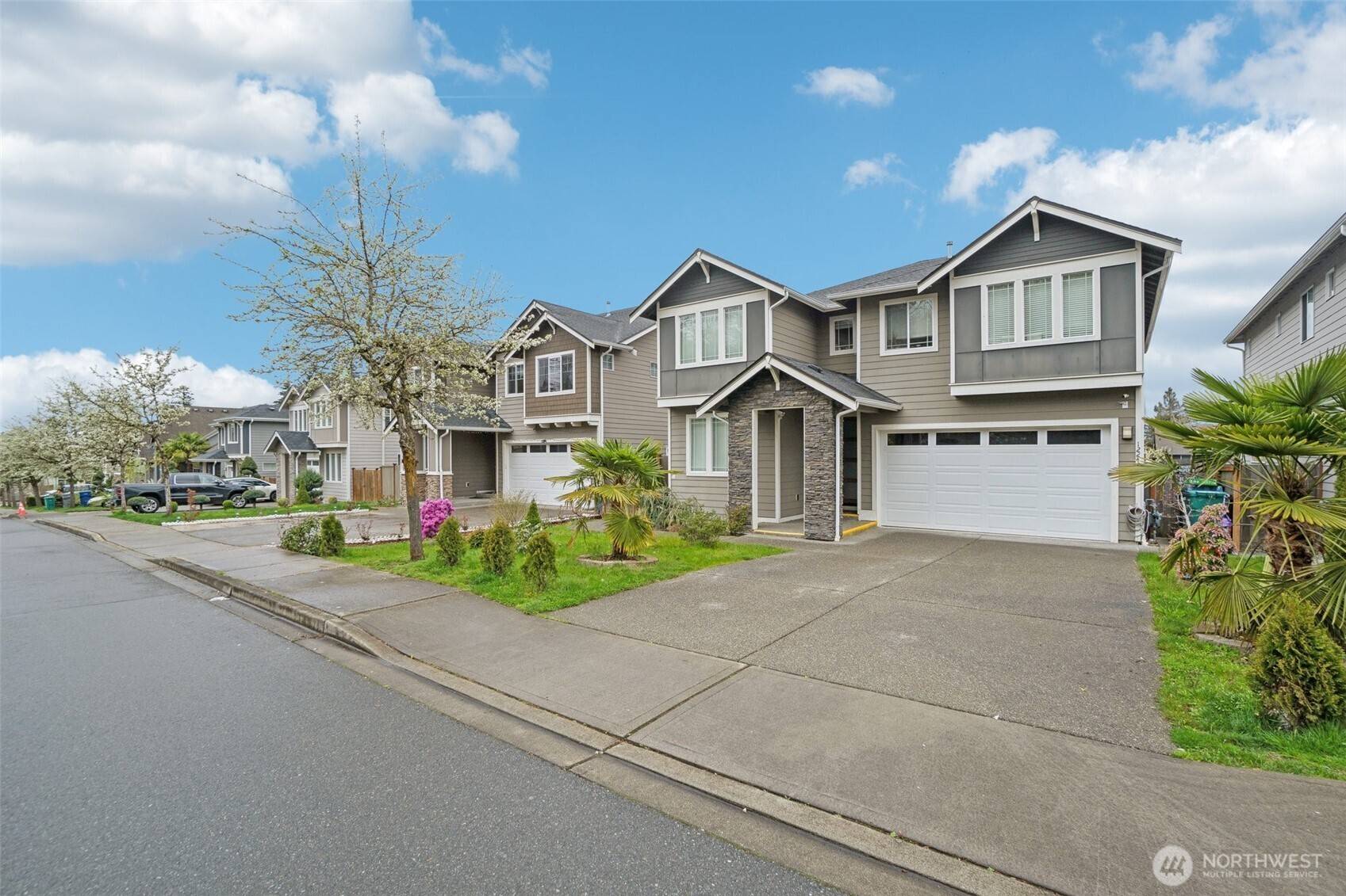 Auburn, WA 98092,12242 SE 307th PL