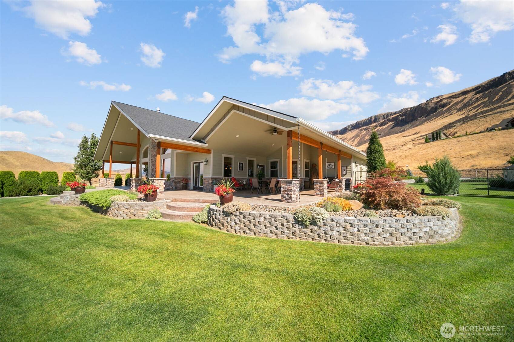 East Wenatchee, WA 98802,44 Sageland RD
