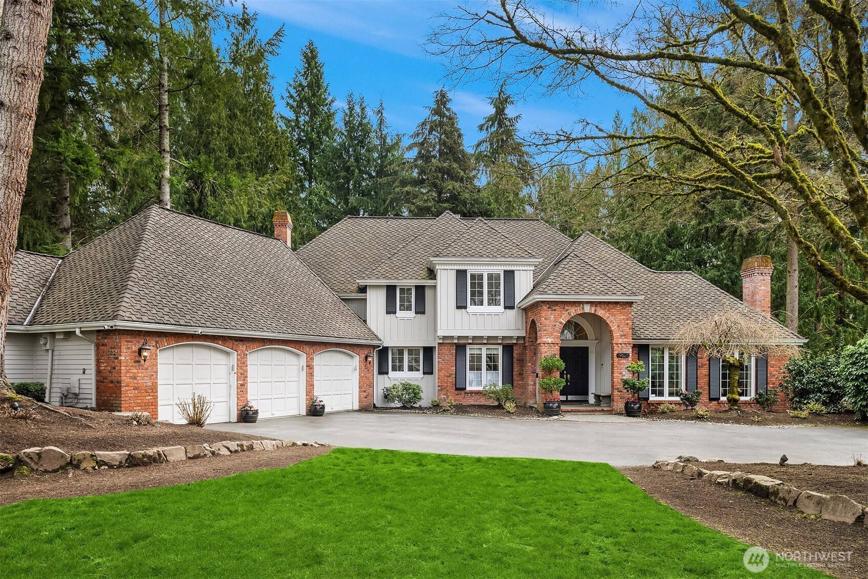 Woodinville, WA 98077,19625 NE 125th CT