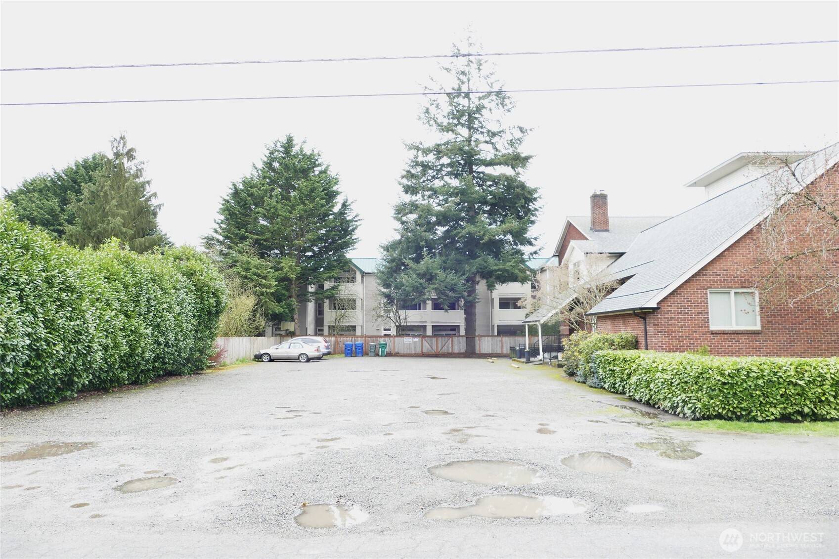 Seattle, WA 98133,325 N 125th ST