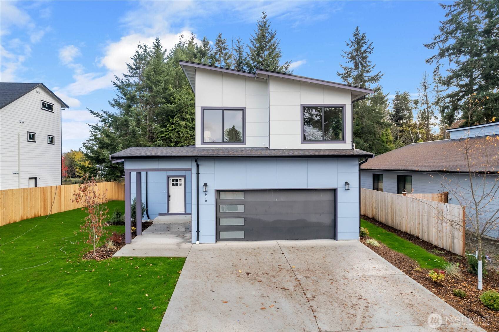 Tacoma, WA 98444,910 104th Street Ct S