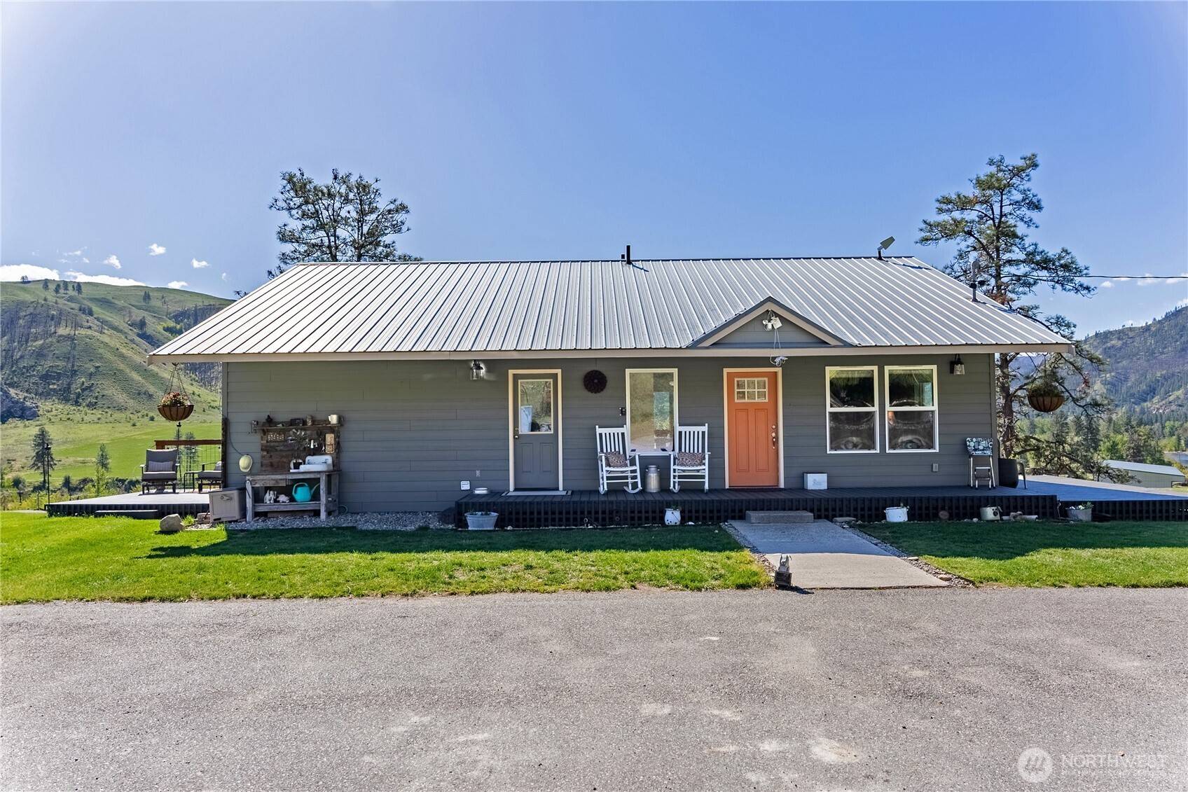 Carlton, WA 98814,2081 Highway 153