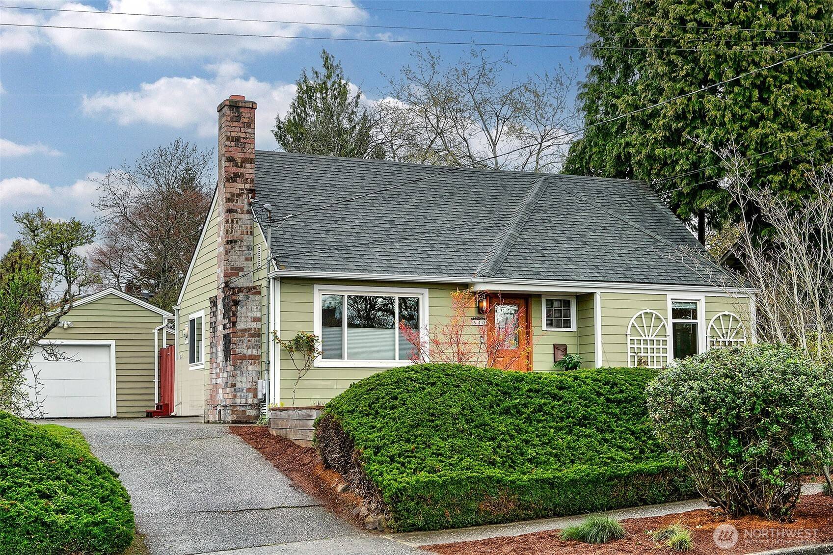 Burien, WA 98166,640 SW 139th ST