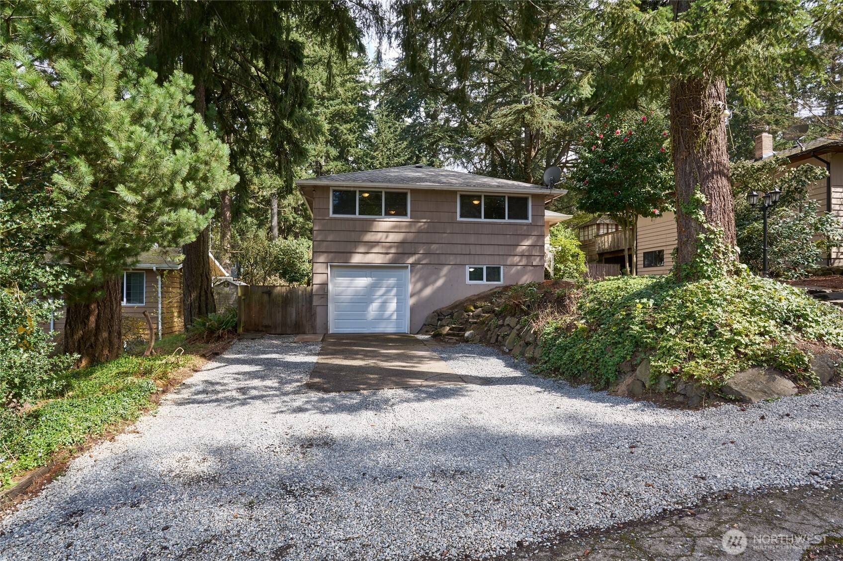 Shoreline, WA 98133,14528 Ashworth AVE N