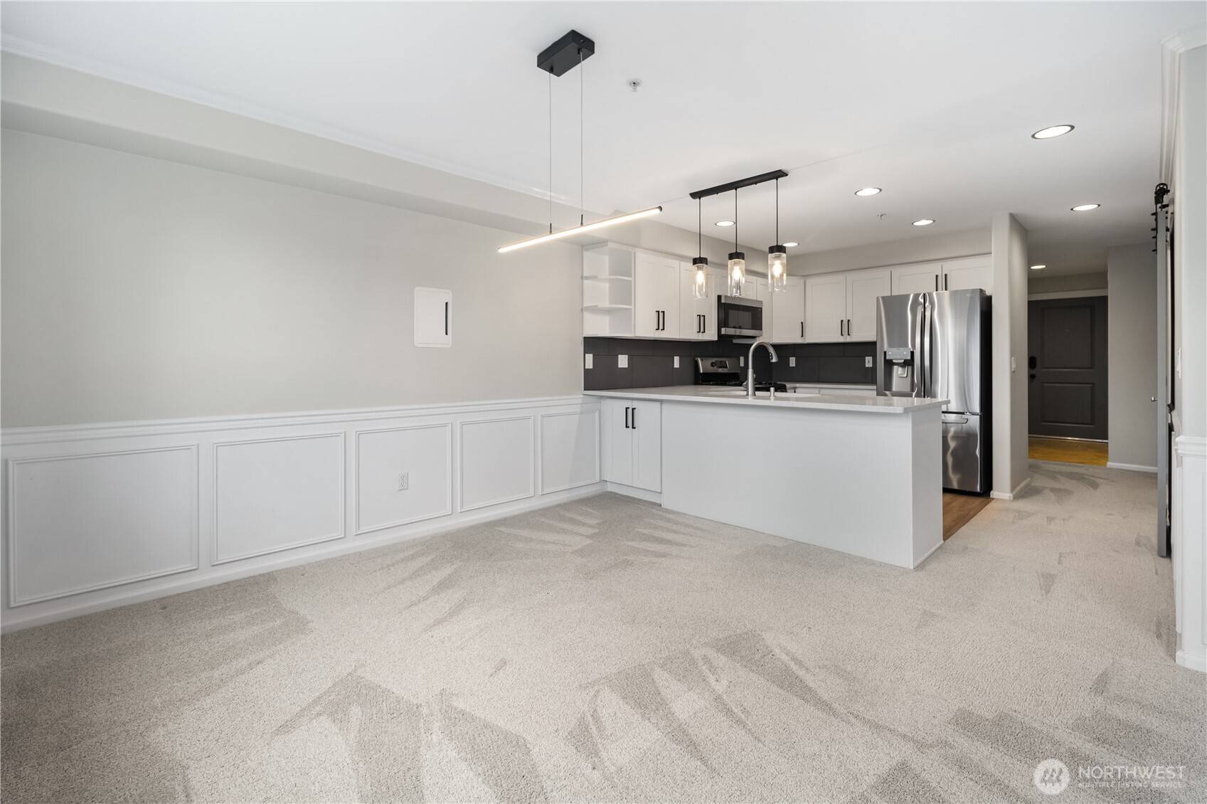 Seattle, WA 98133,10549 Stone AVE N #202