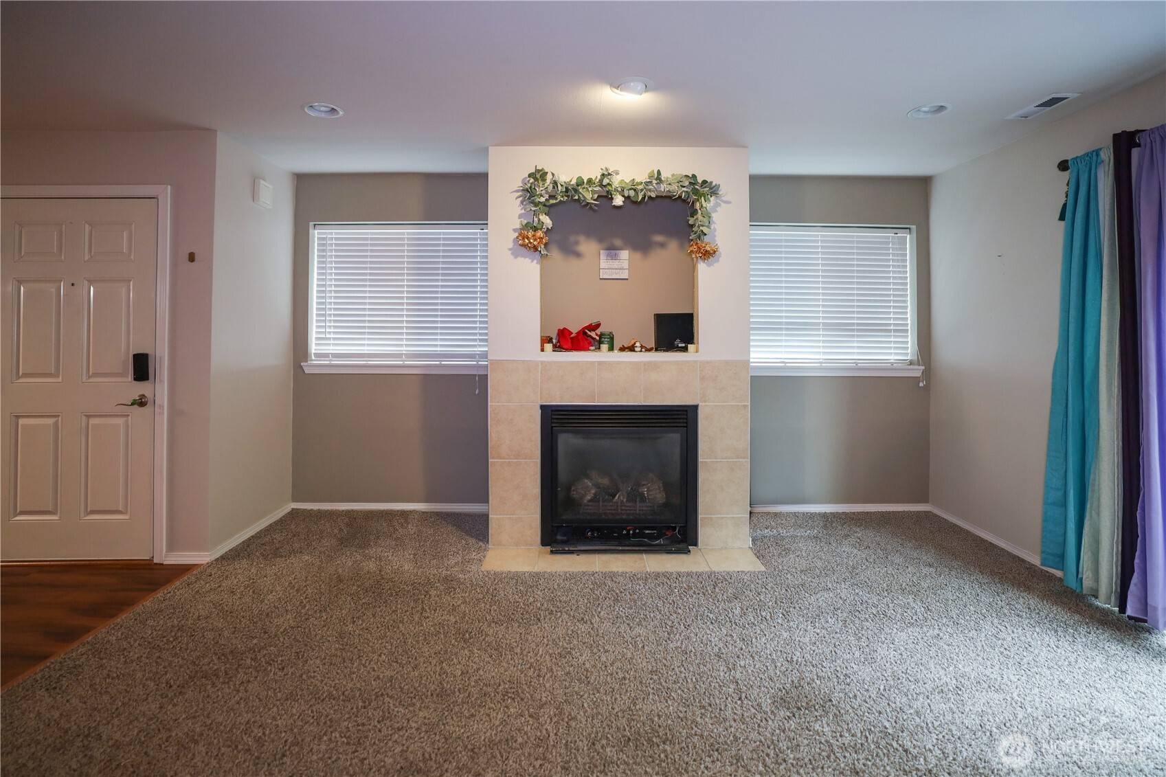 Hoquiam, WA 98550,204 Brant LN