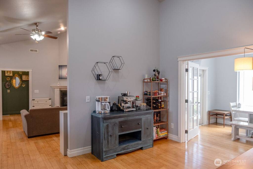 College Place, WA 99324,215 SE California AVE