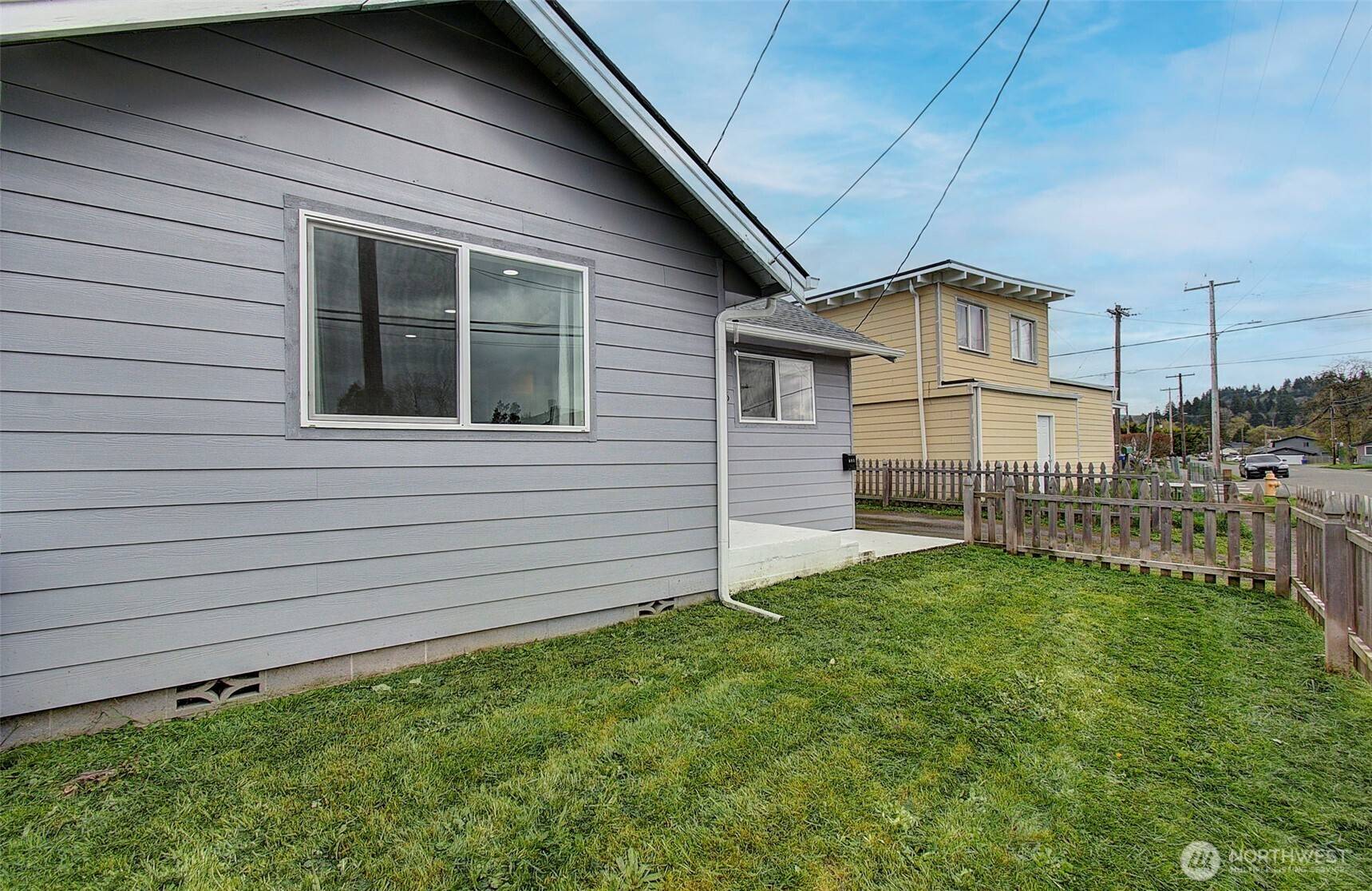 Kelso, WA 98626,605 Mill ST