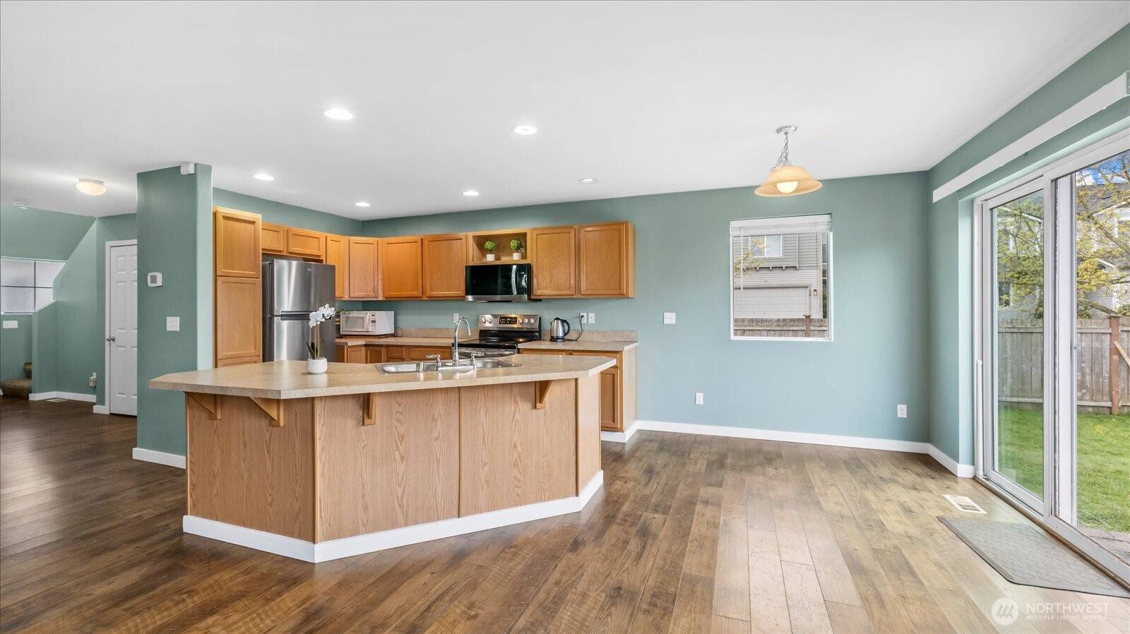 Spanaway, WA 98387,17734 17th AVE E