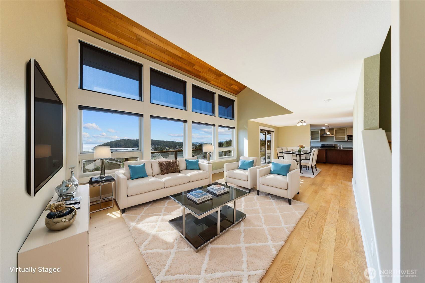 Anacortes, WA 98221,1904 Highland DR