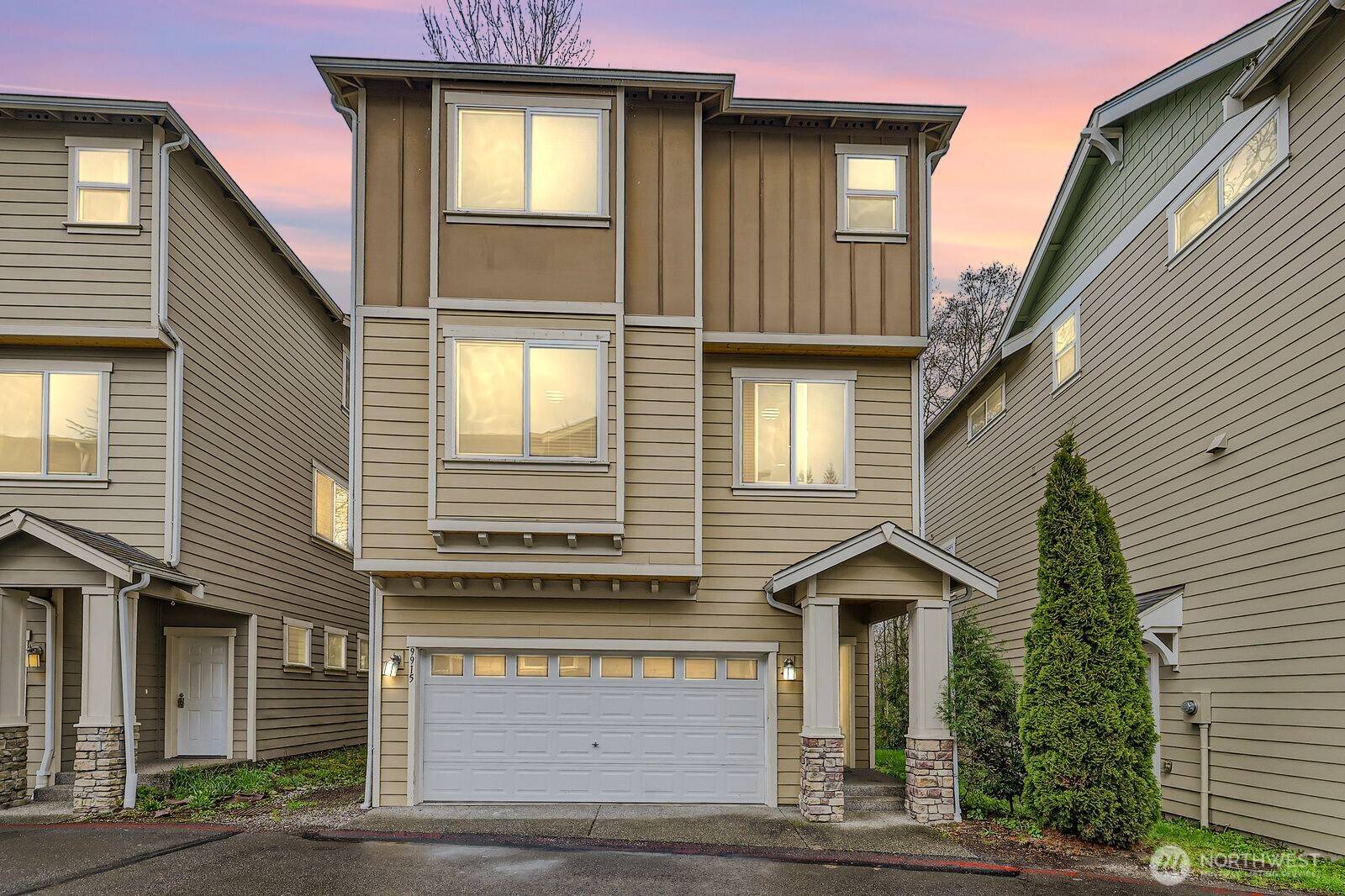 Everett, WA 98204,9915 1st PL W