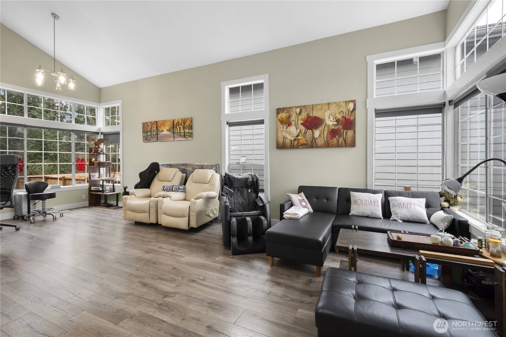Renton, WA 98055,913 S 32nd ST