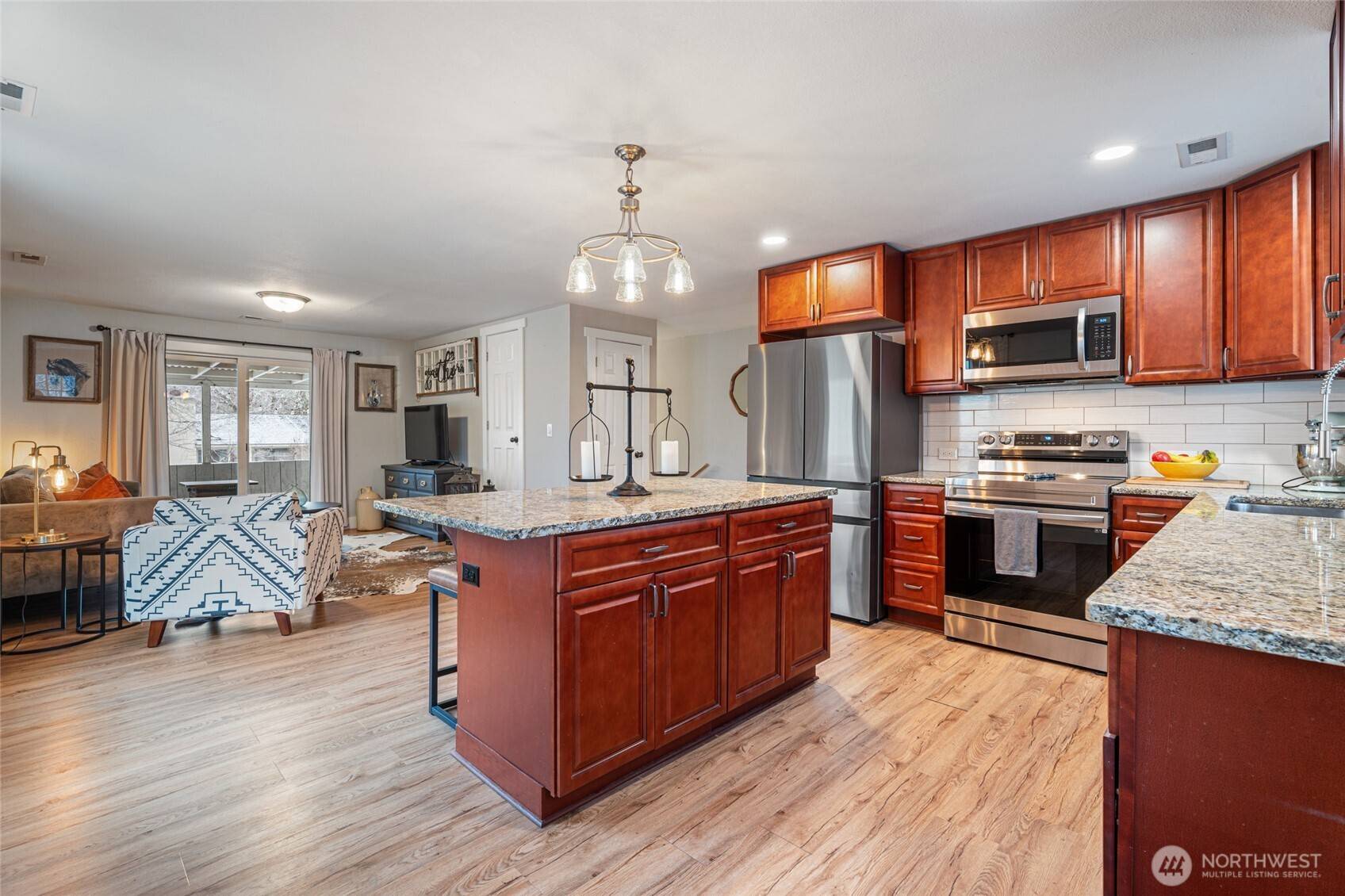 Waitsburg, WA 99361,207 Harmon ST