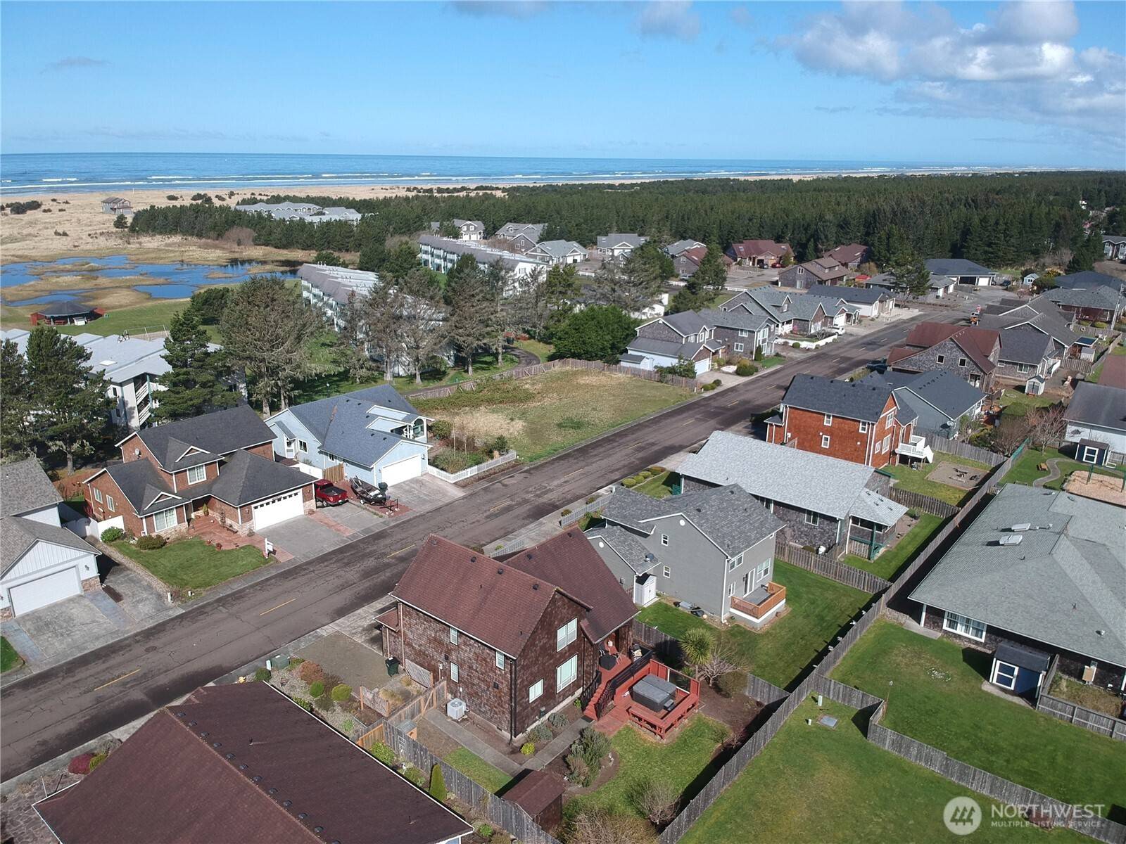 Long Beach, WA 98631,2612 Sea Crest AVE N