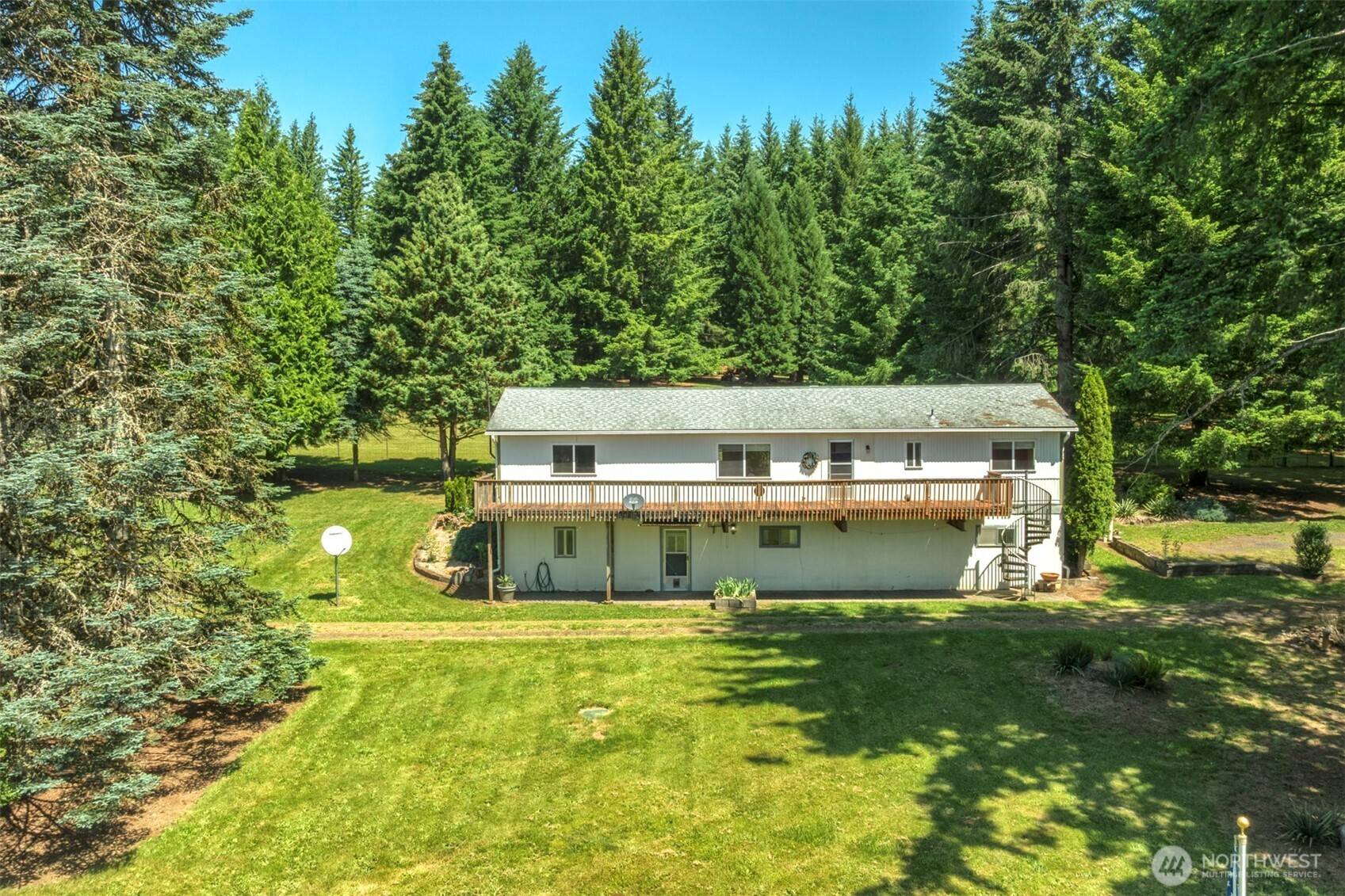 Washougal, WA 98671,520 NE 319th AVE