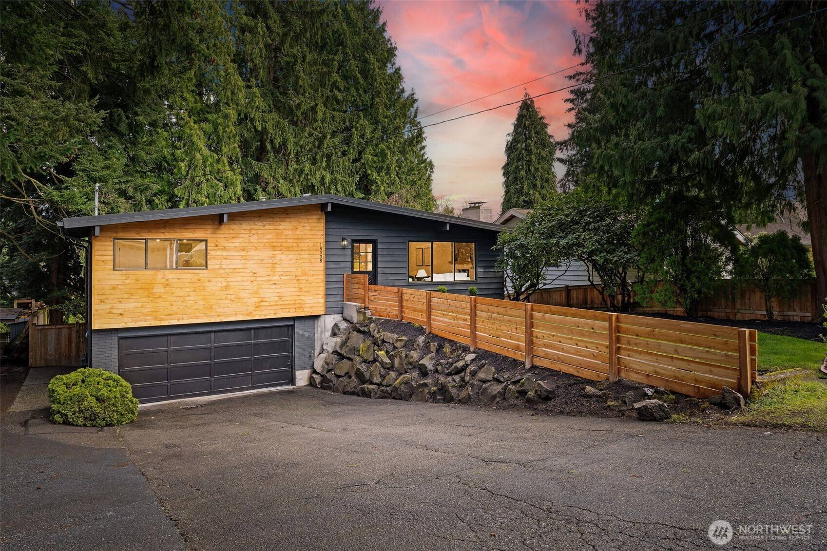 Shoreline, WA 98133,18038 Wallingford AVE N