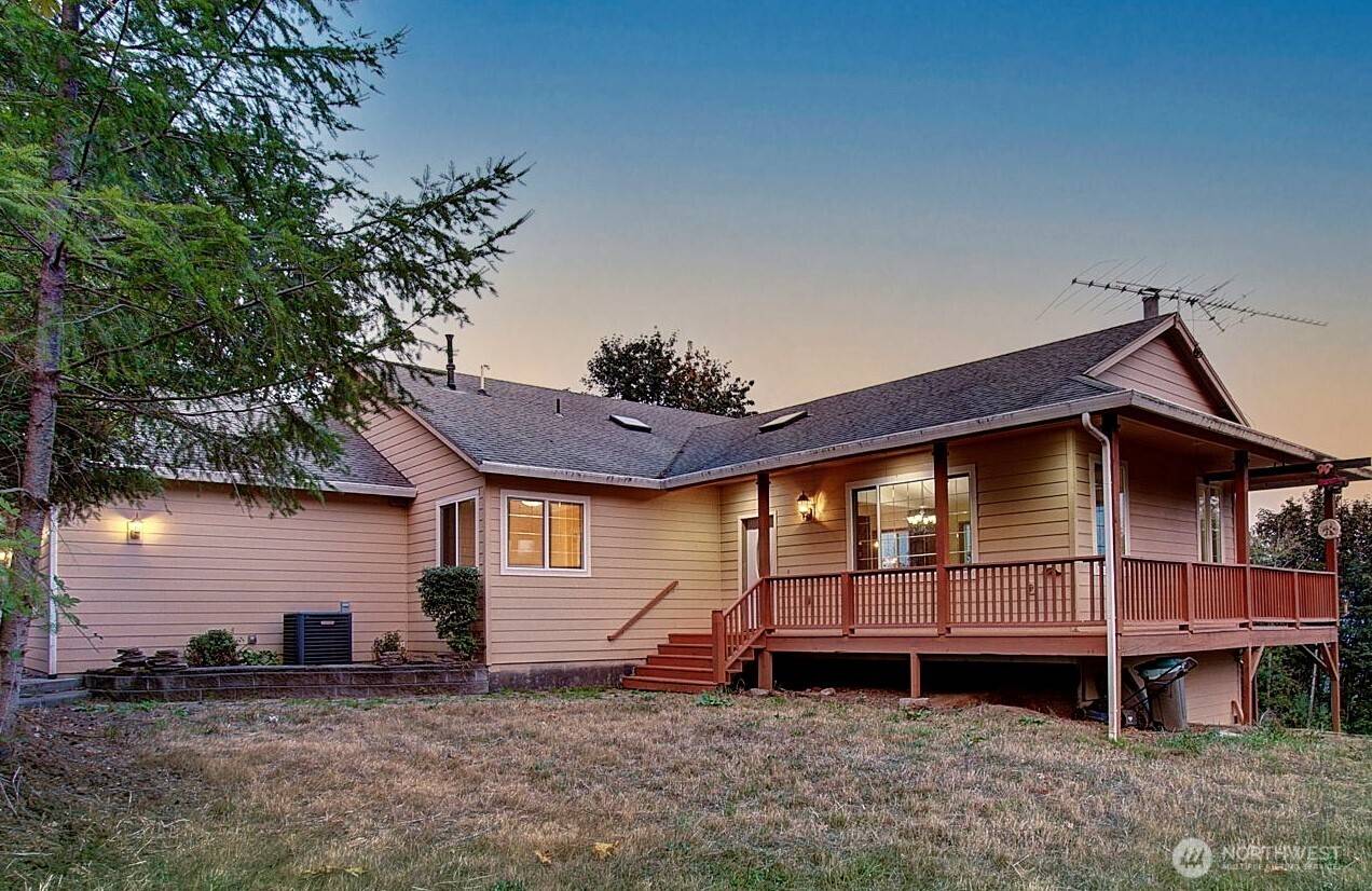 Woodland, WA 98674,498 BRYANT HILL RD