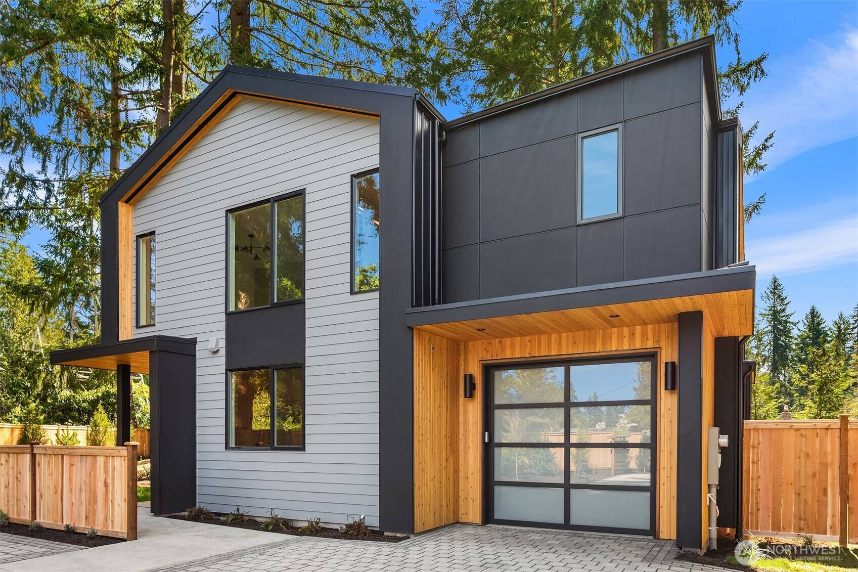 Kirkland, WA 98033,12249 NE 66TH ST