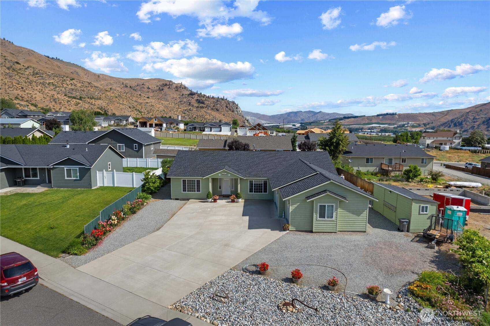 Entiat, WA 98822,1010 Crest Loop