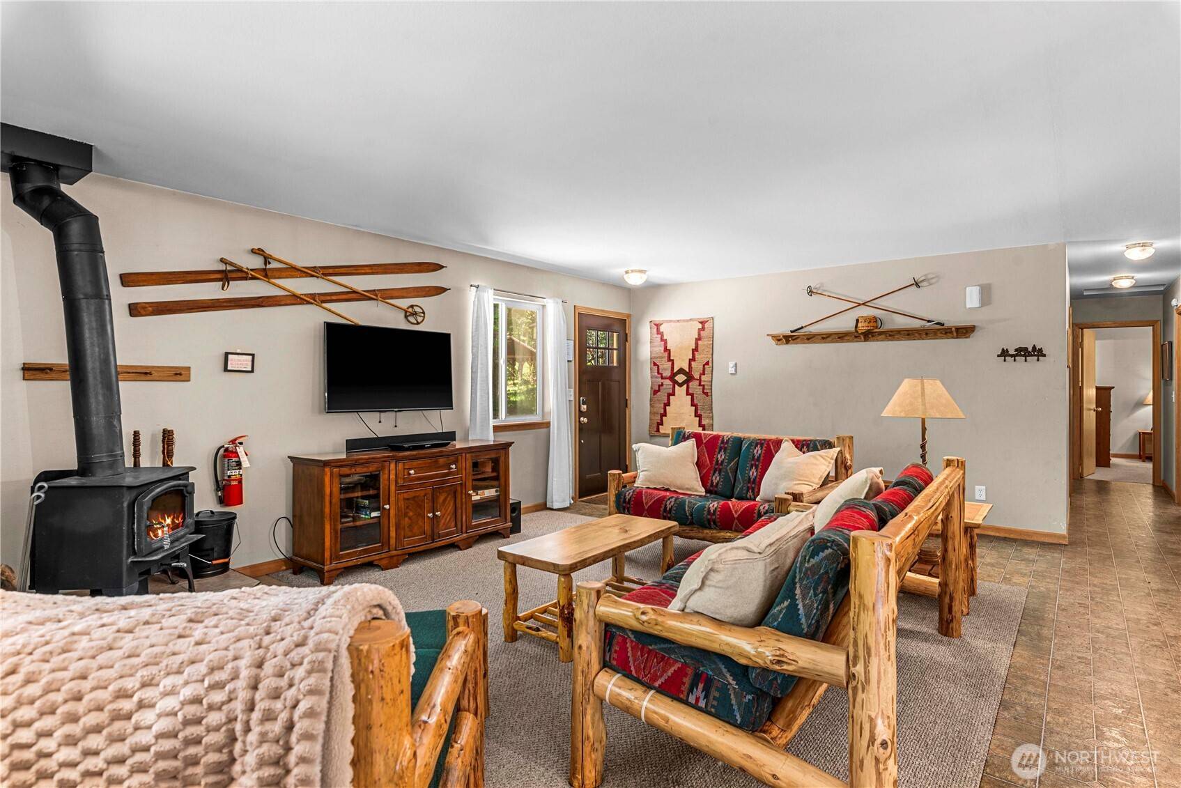Leavenworth, WA 98826,18555 Karl RD