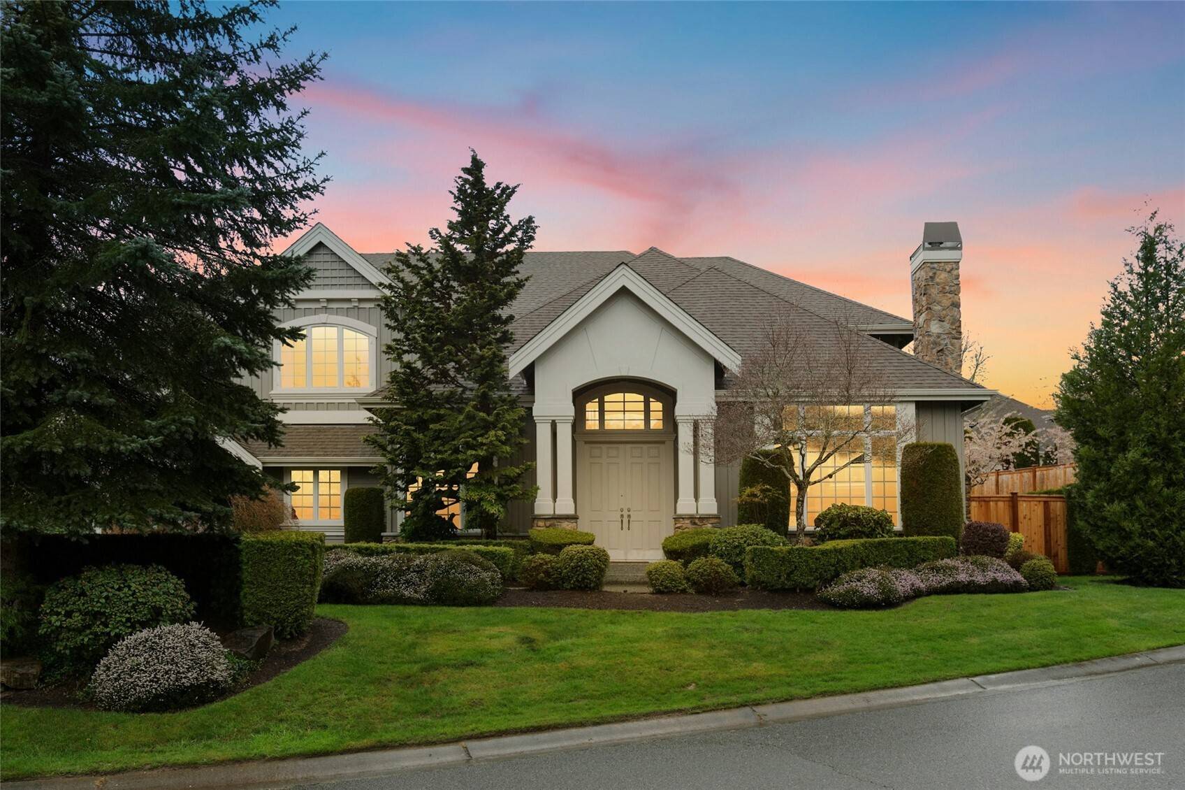 Sammamish, WA 98075,27240 SE 13th PL