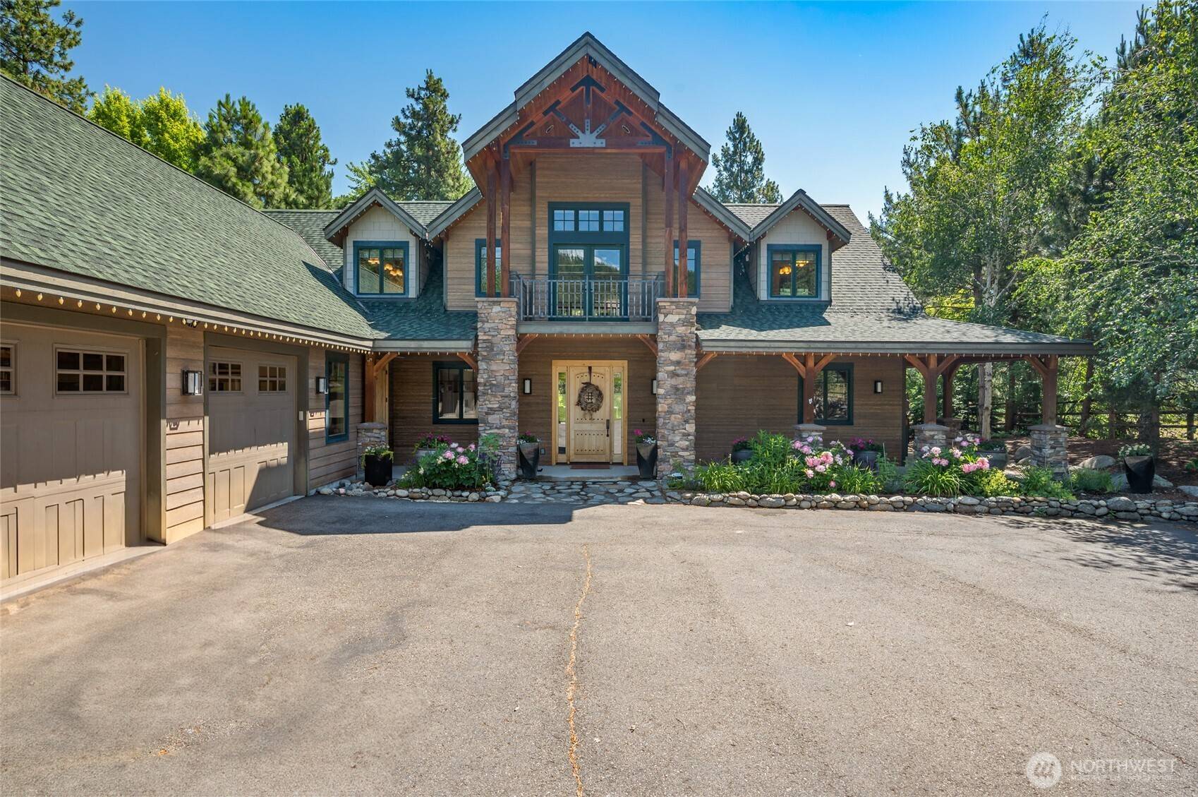 Leavenworth, WA 98826,9343 Lone Pine Orchard RD