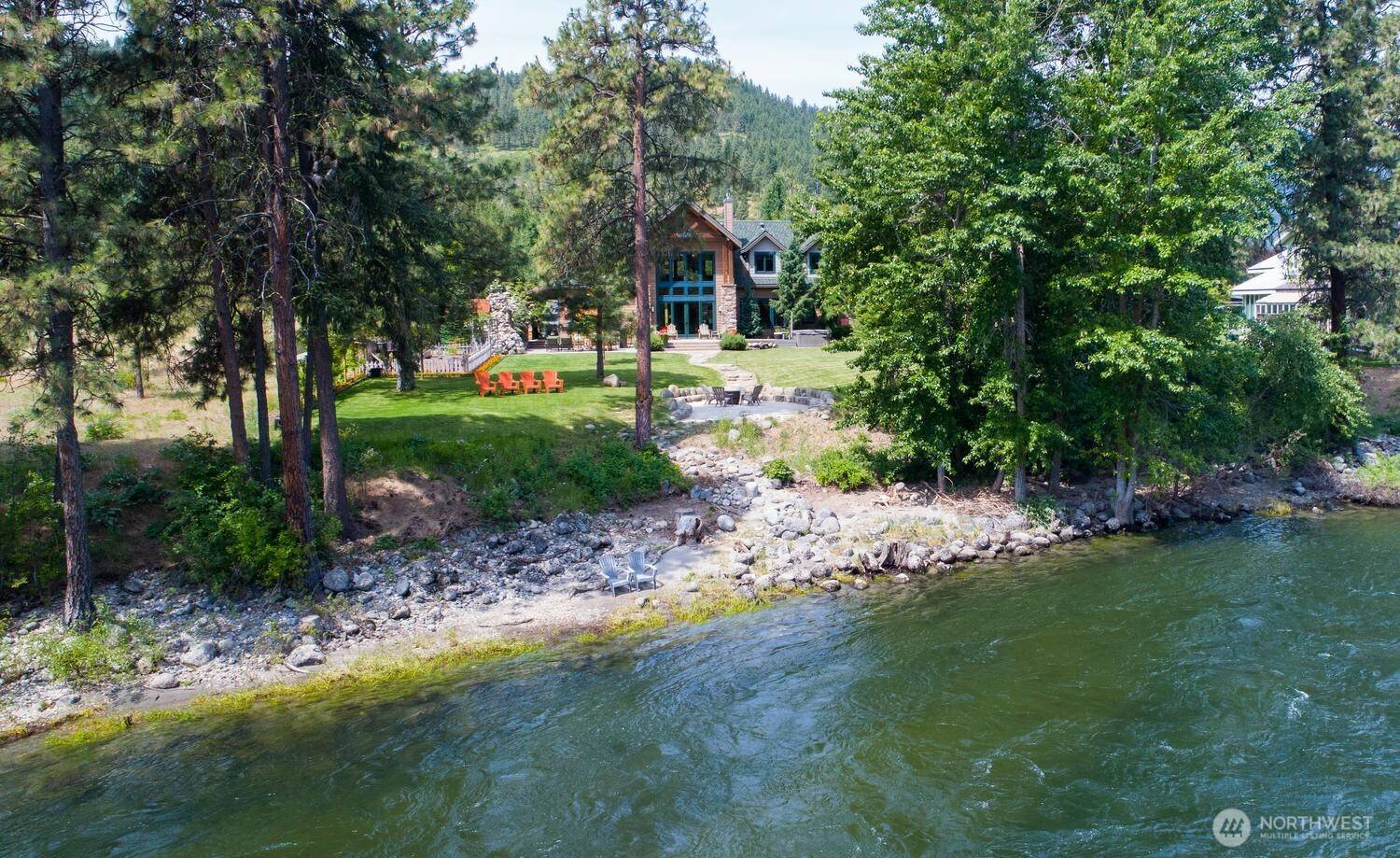 Leavenworth, WA 98826,9343 Lone Pine Orchard RD
